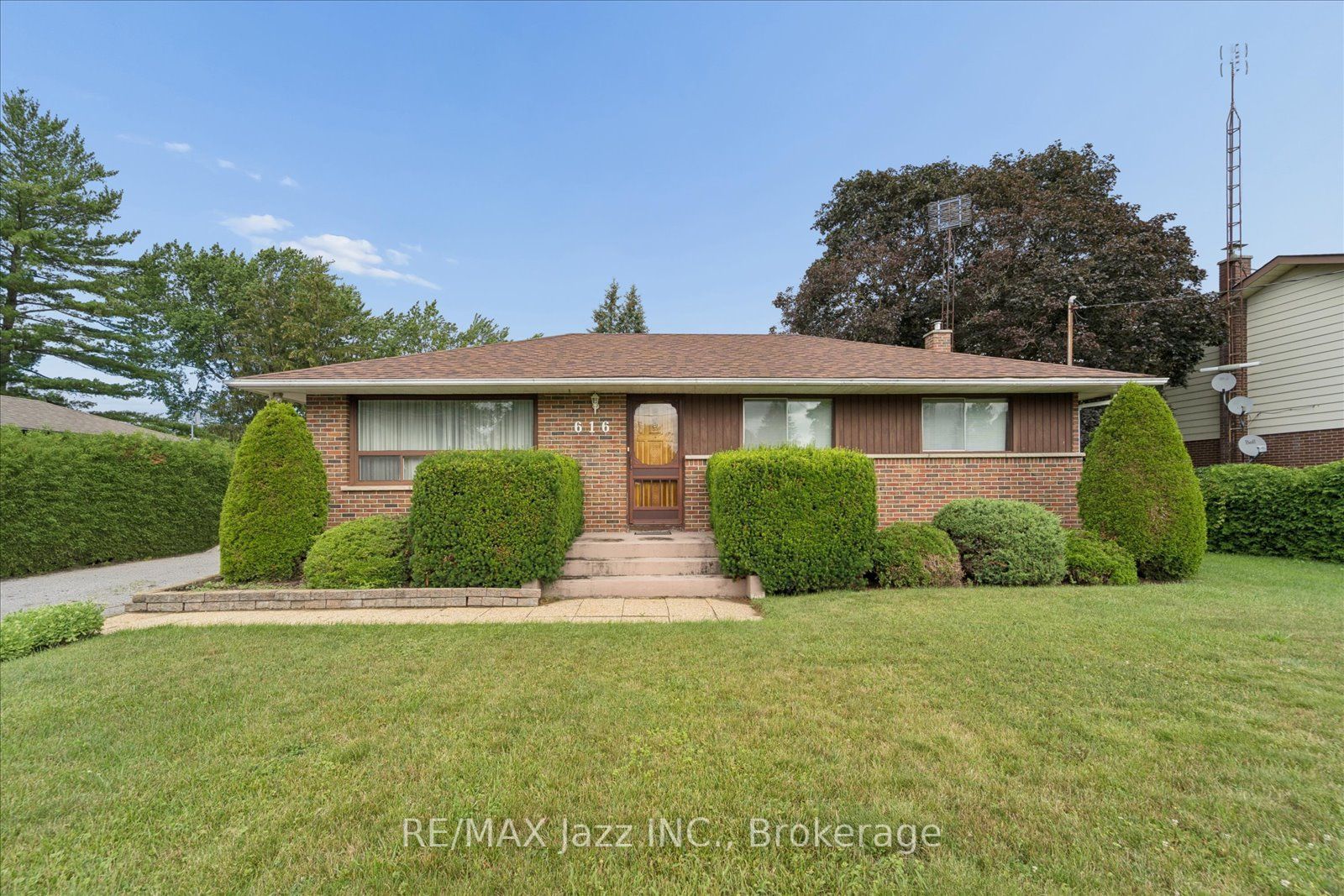 616 Bickle Drive Property Photo 2