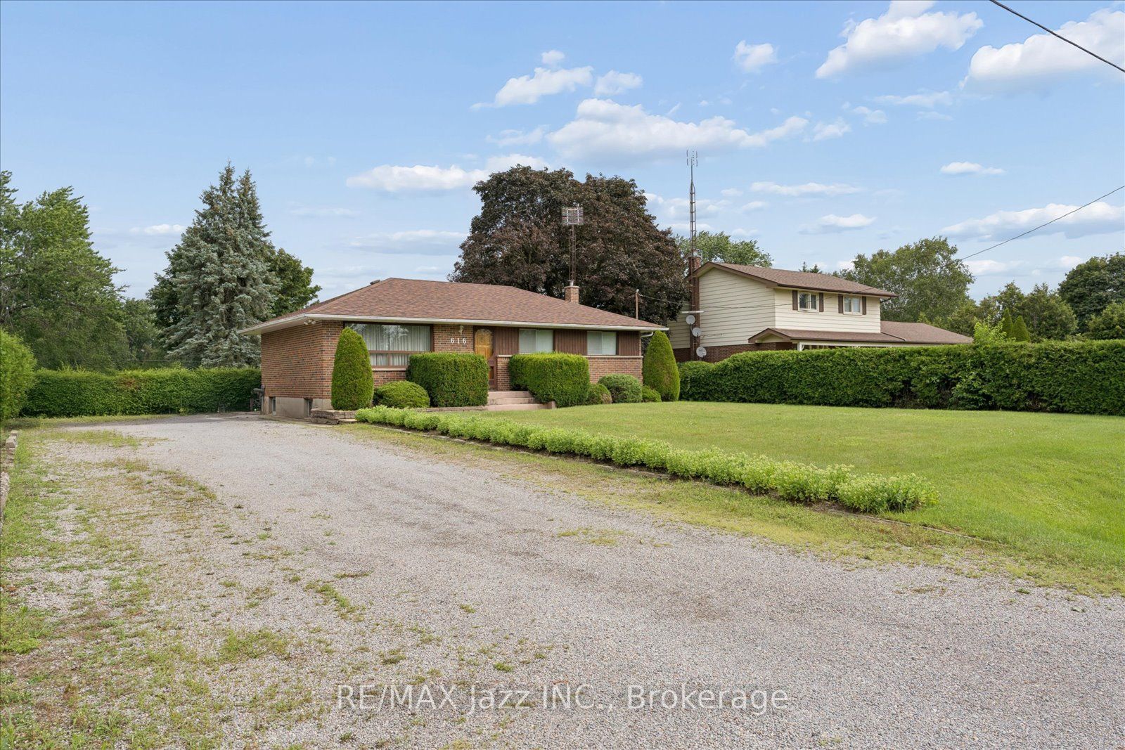 616 Bickle Drive Property Photo 3