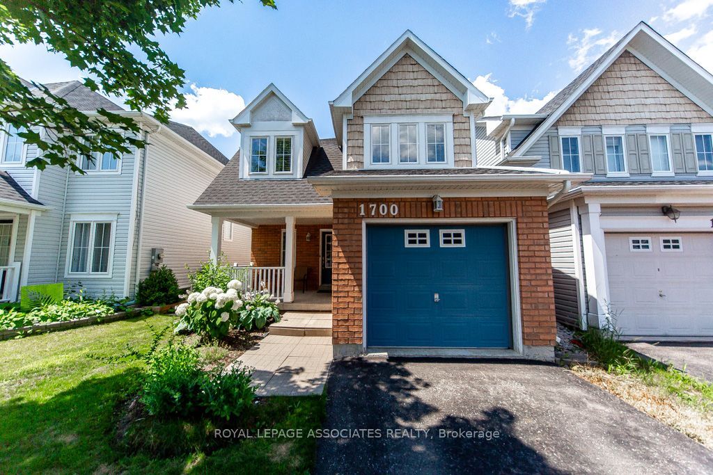 E13598568 Property Photo 2