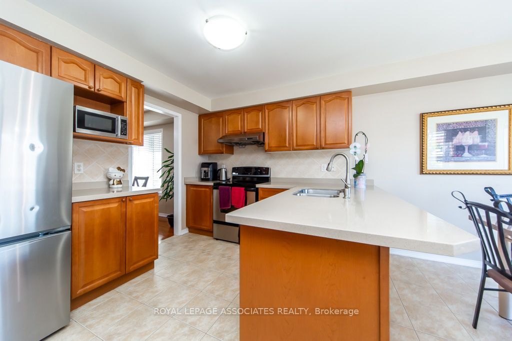 E13598568 Property Photo 20
