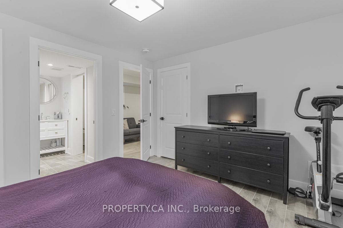 55 Glenshaw Crescent Basement Property Photo 16
