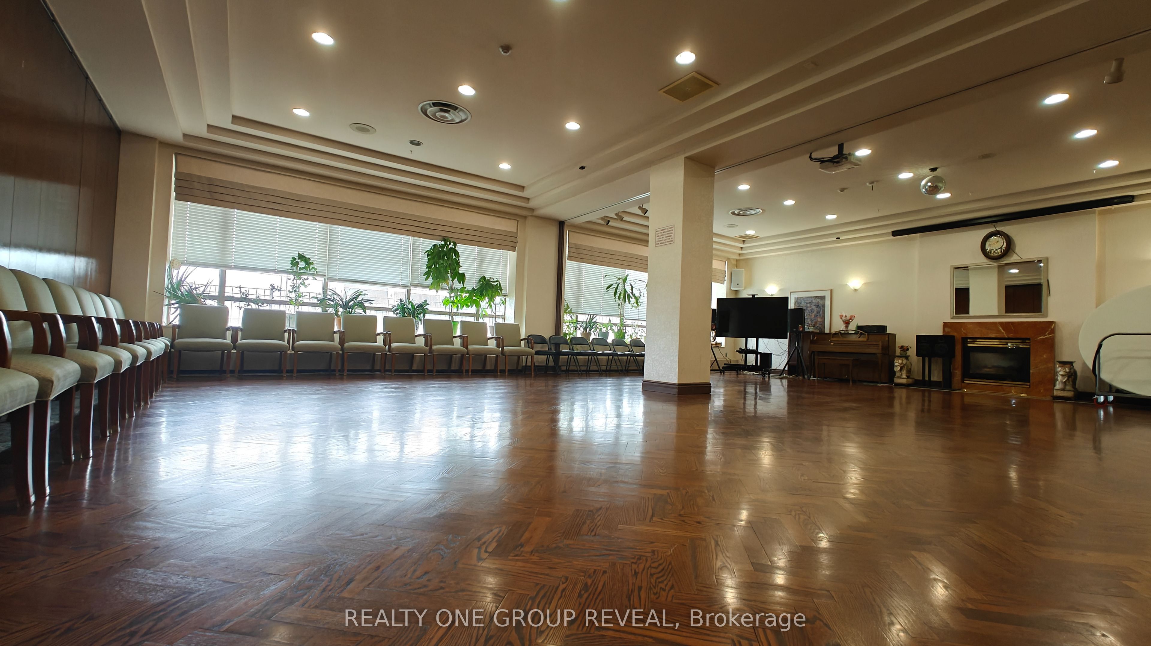 3088 Kennedy Road Ph10 Property Photo 14