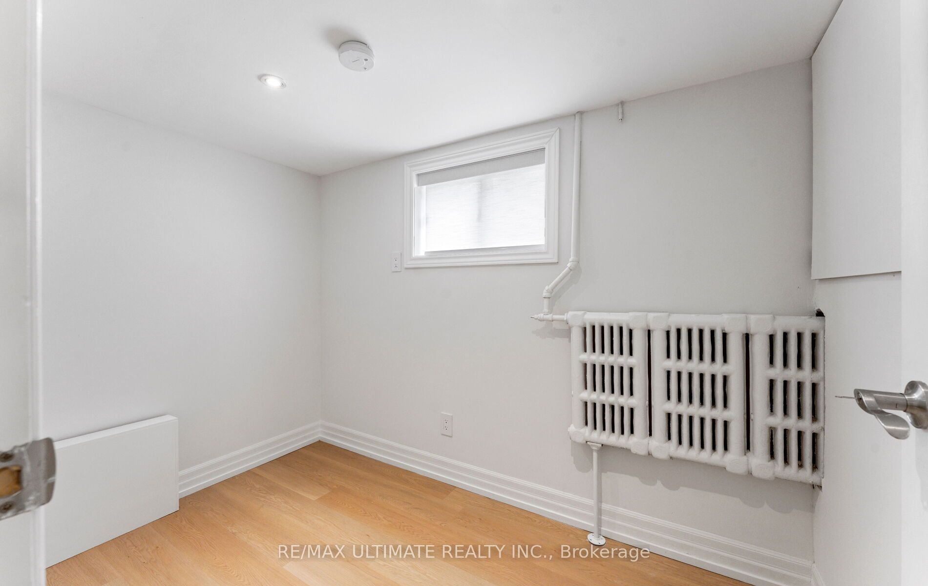 906 Logan Avenue Property Photo 37