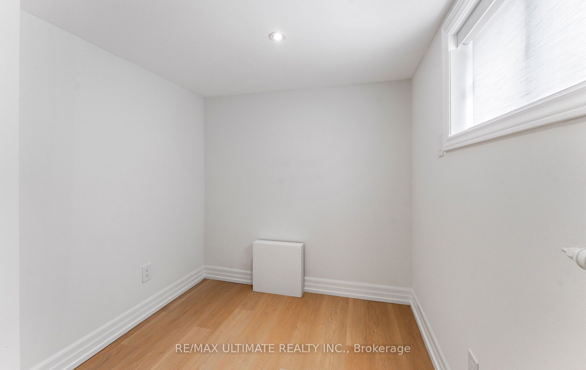 906 Logan Avenue Property Photo 38