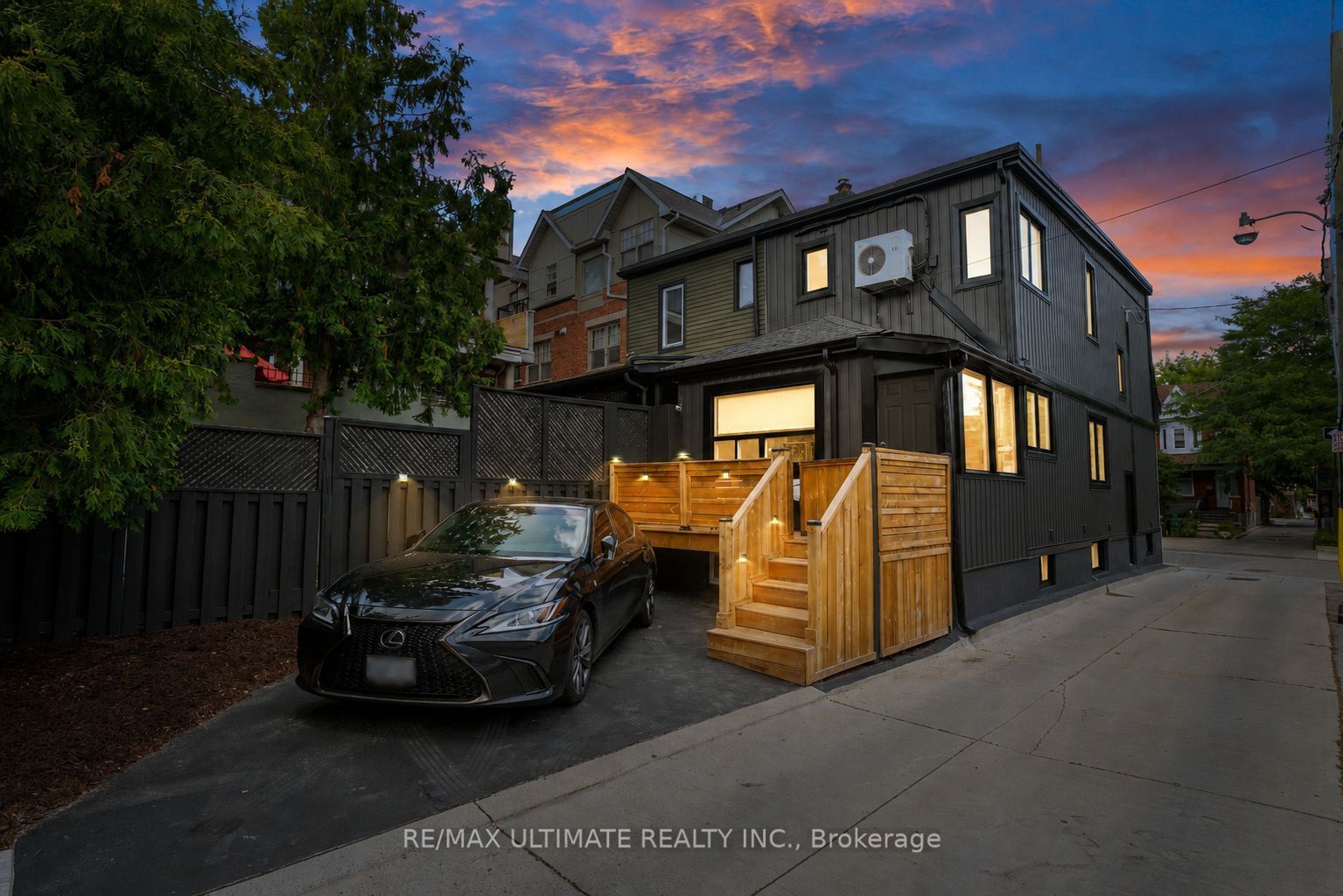 906 Logan Avenue Property Photo 46