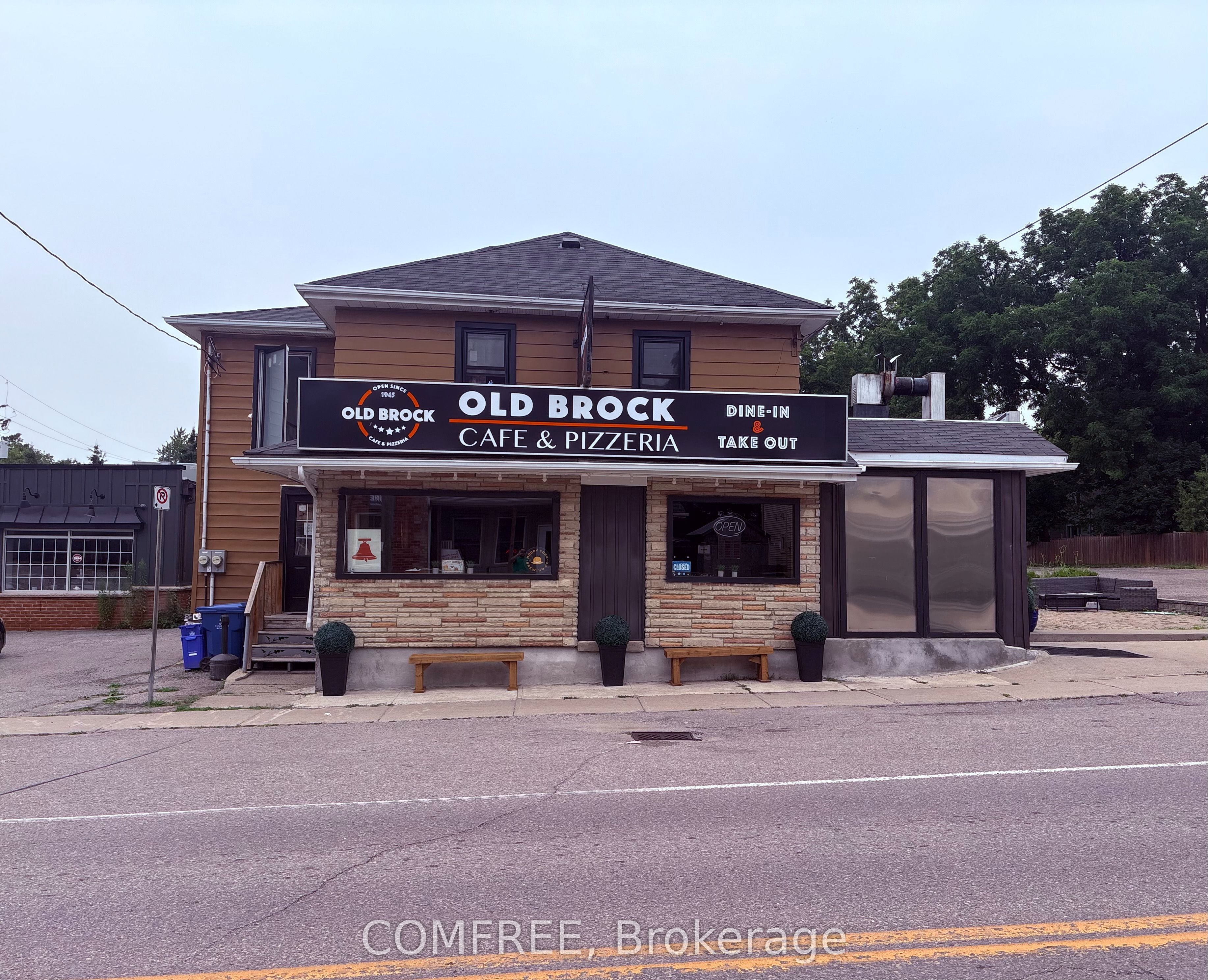 1716 Central Street Property Photo 5