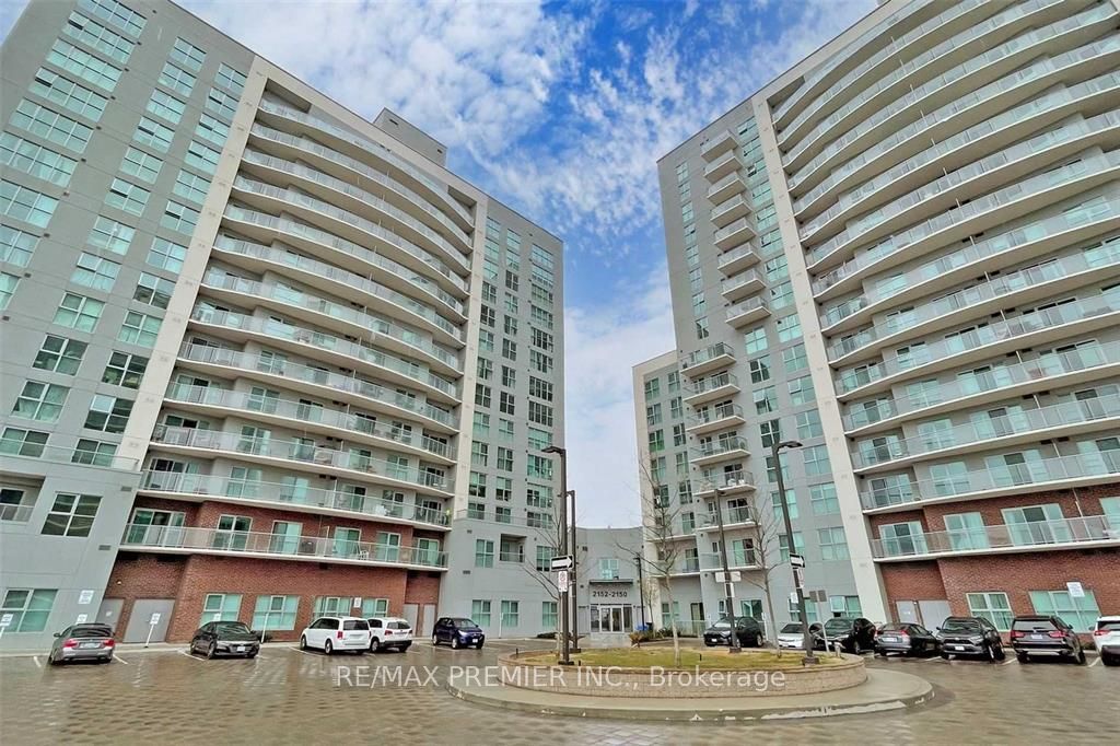 2150 Lawrence Avenue E Ph12 Property Photo 3