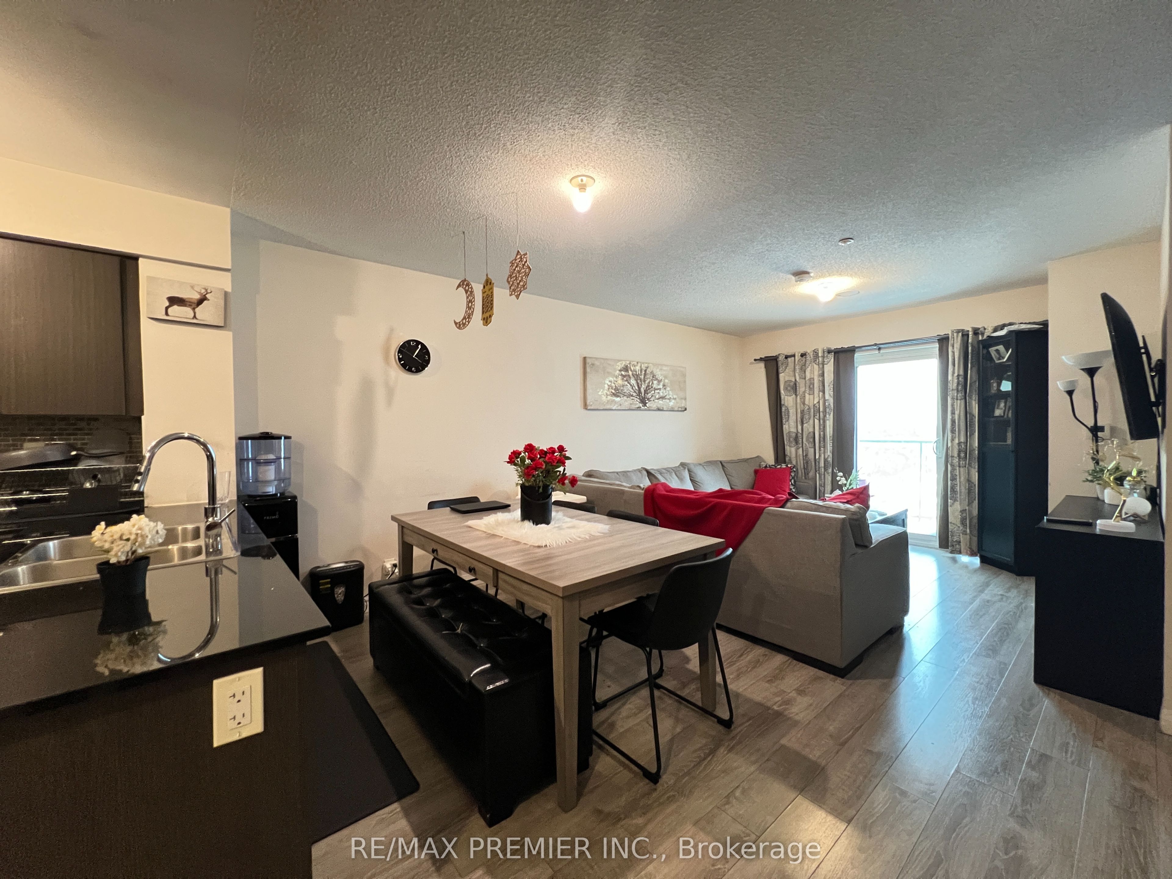 2150 Lawrence Avenue E Ph12 Property Photo 7