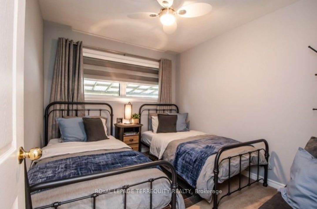 584 Rosmere Street Property Photo 10