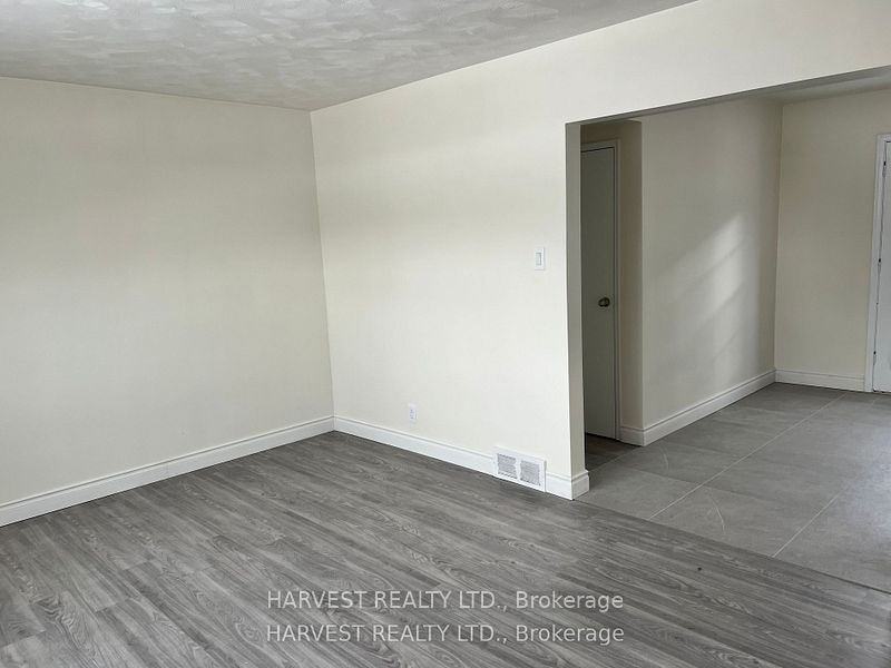 337 Frontenac Avenue Property Photo 3
