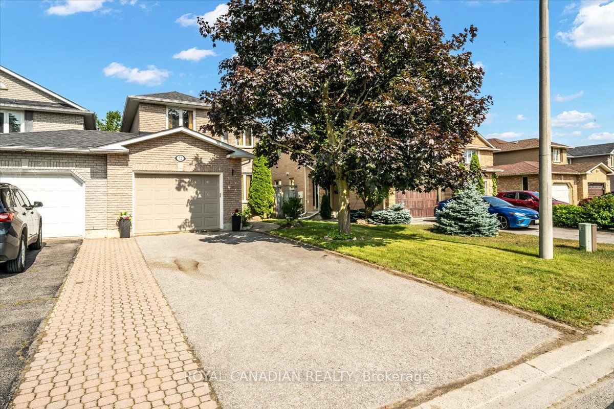 72 Short Crescent Property Photo 2
