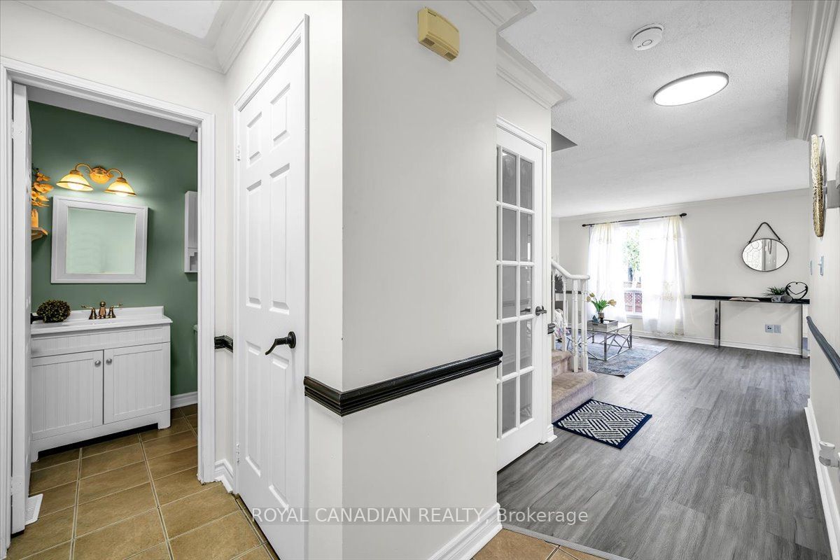72 Short Crescent Property Photo 7