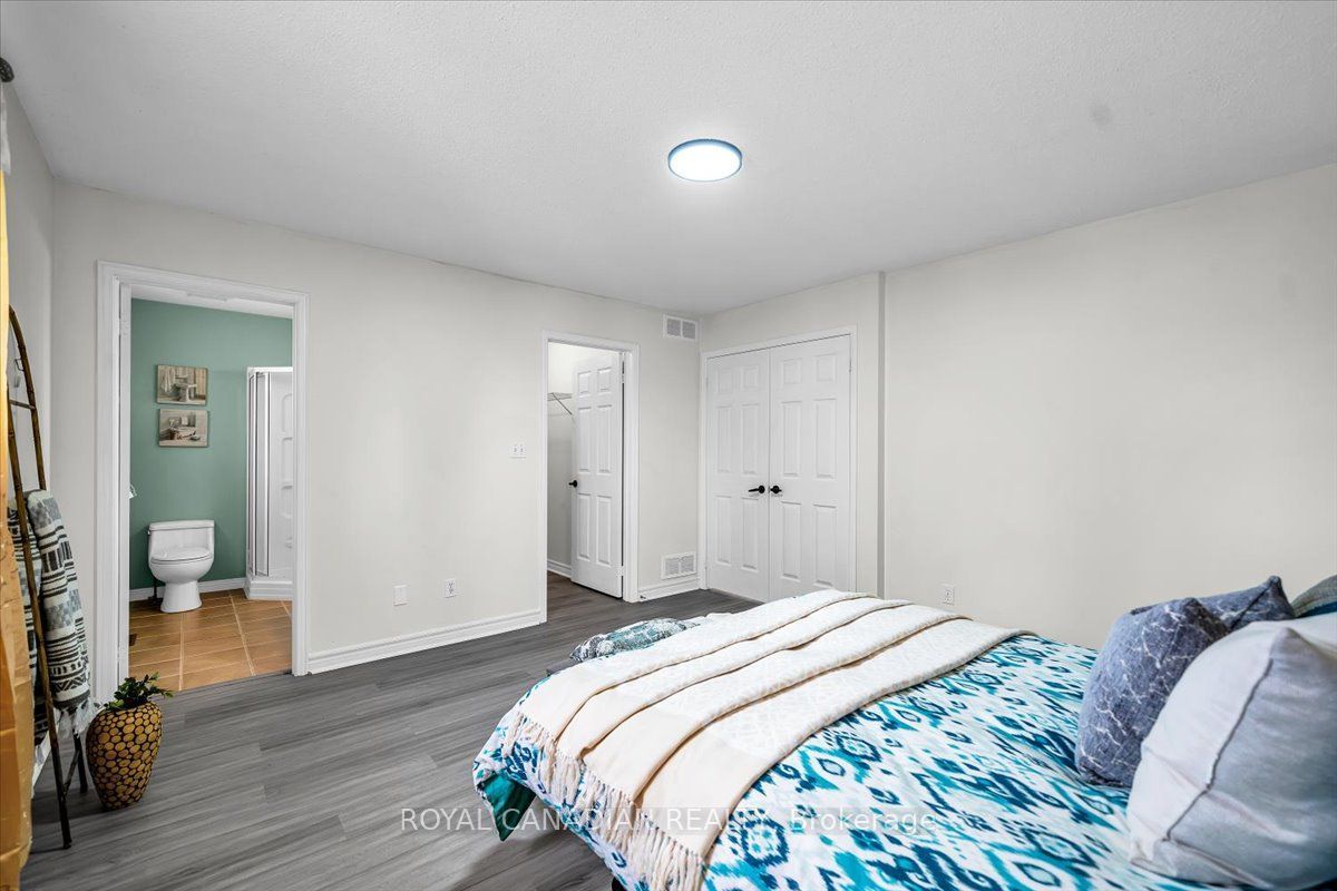 72 Short Crescent Property Photo 28