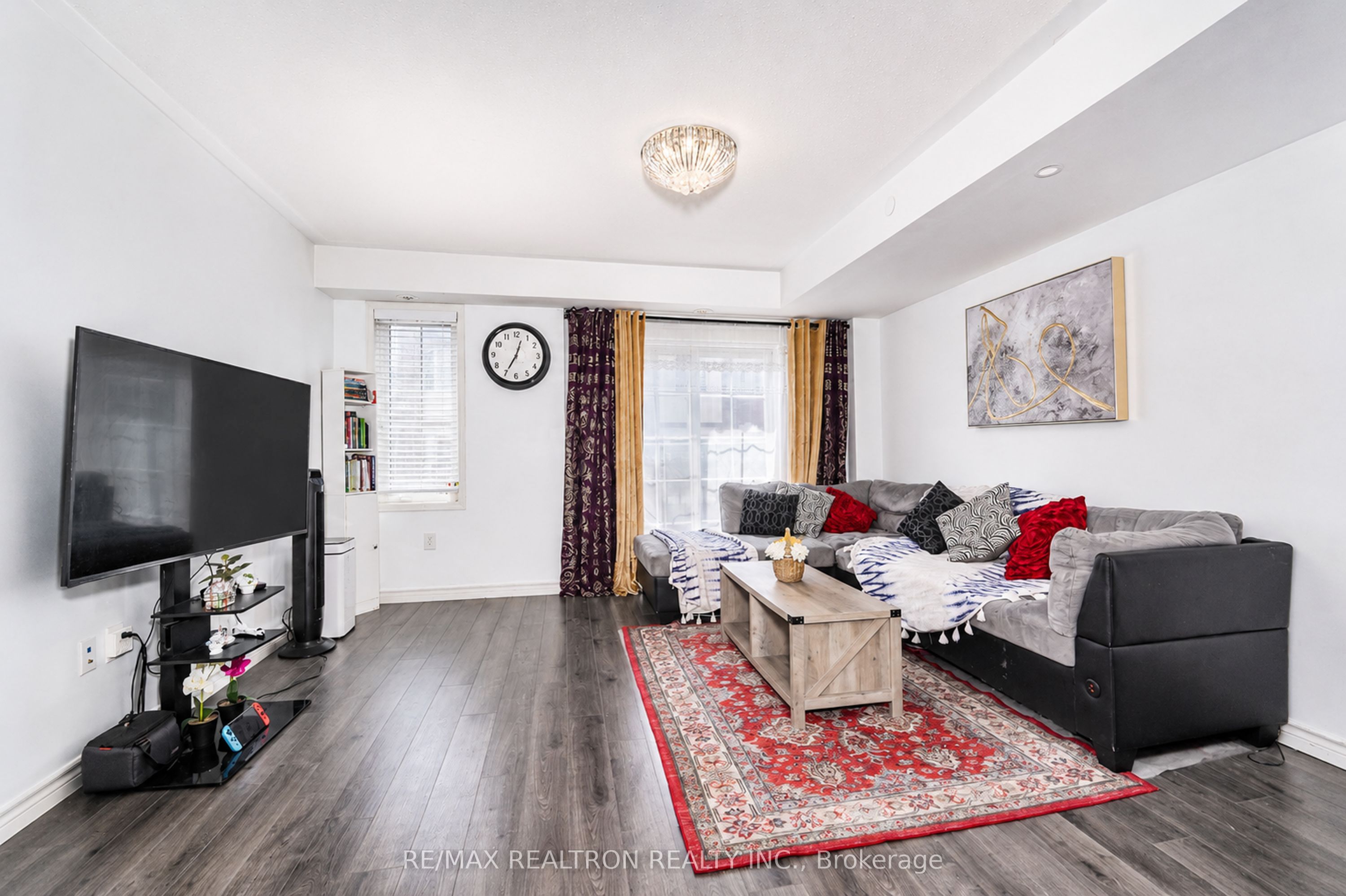 34 Glenstal Path Property Photo 4