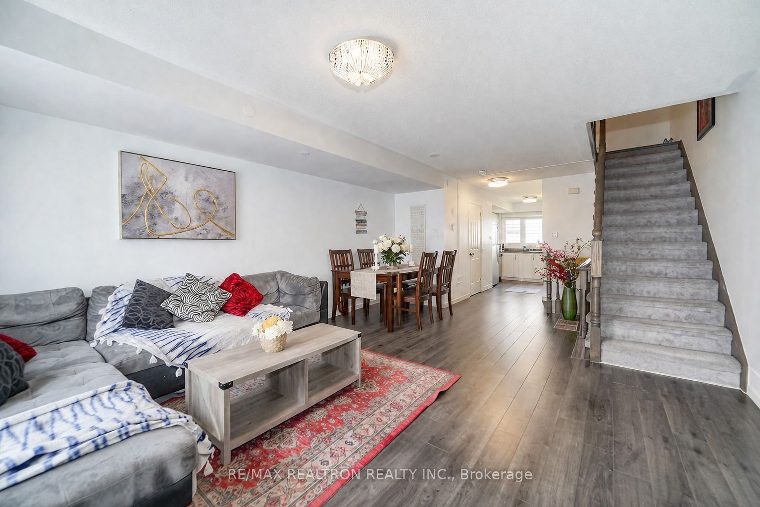 34 Glenstal Path Property Photo 5