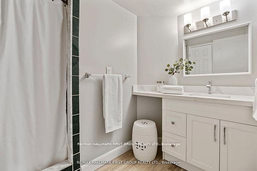 2 Westney Road N 1109 Property Photo 28