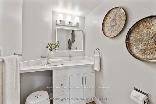 2 Westney Road N 1109 Property Photo 29