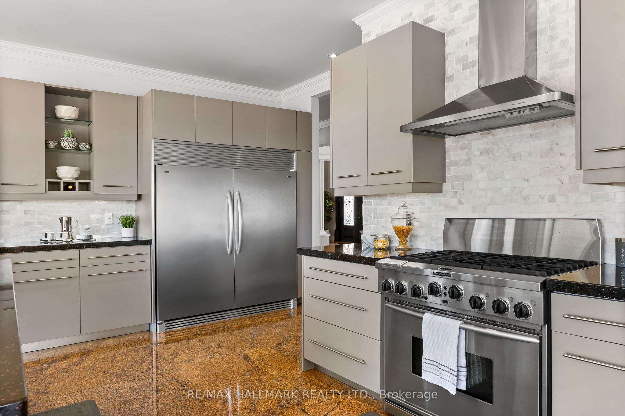 5038 Thornton Road N Property Photo 25