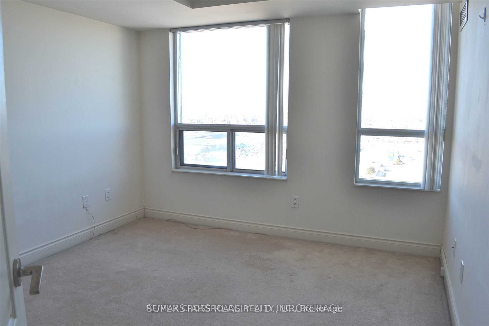 60 Brian Harrison Way 2505 Property Photo 14