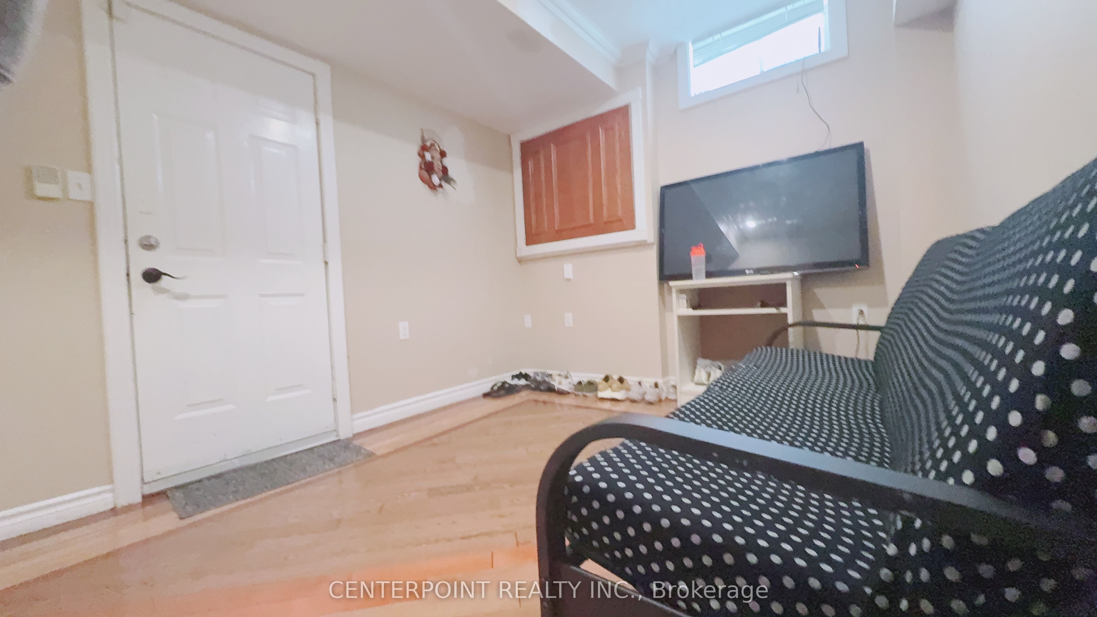 724 Hillcrest Road Property Photo 4