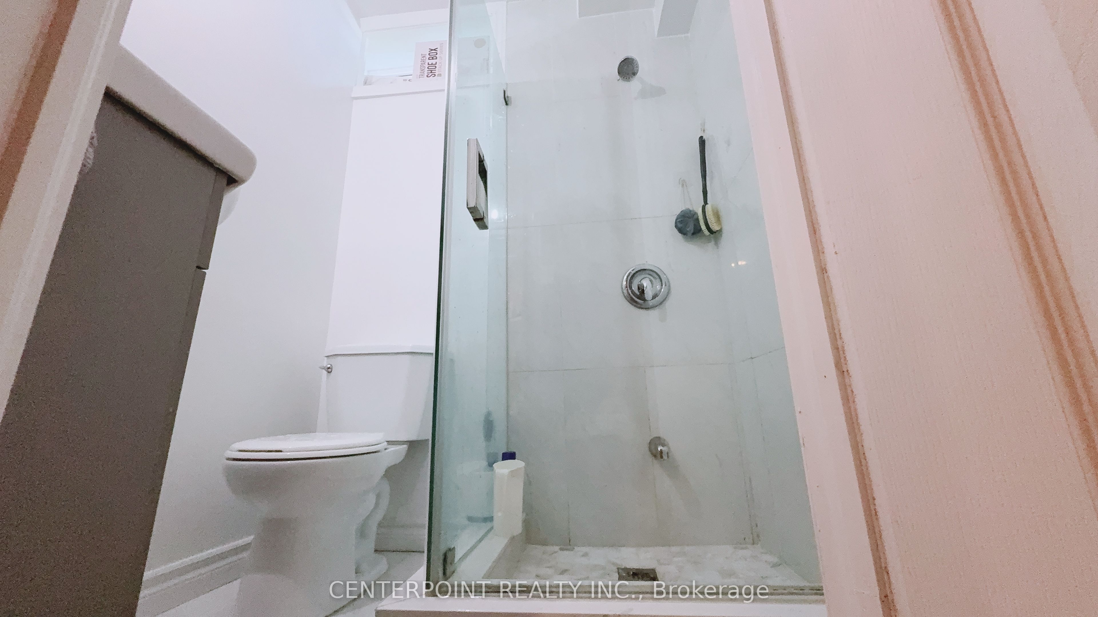 724 Hillcrest Road Property Photo 9