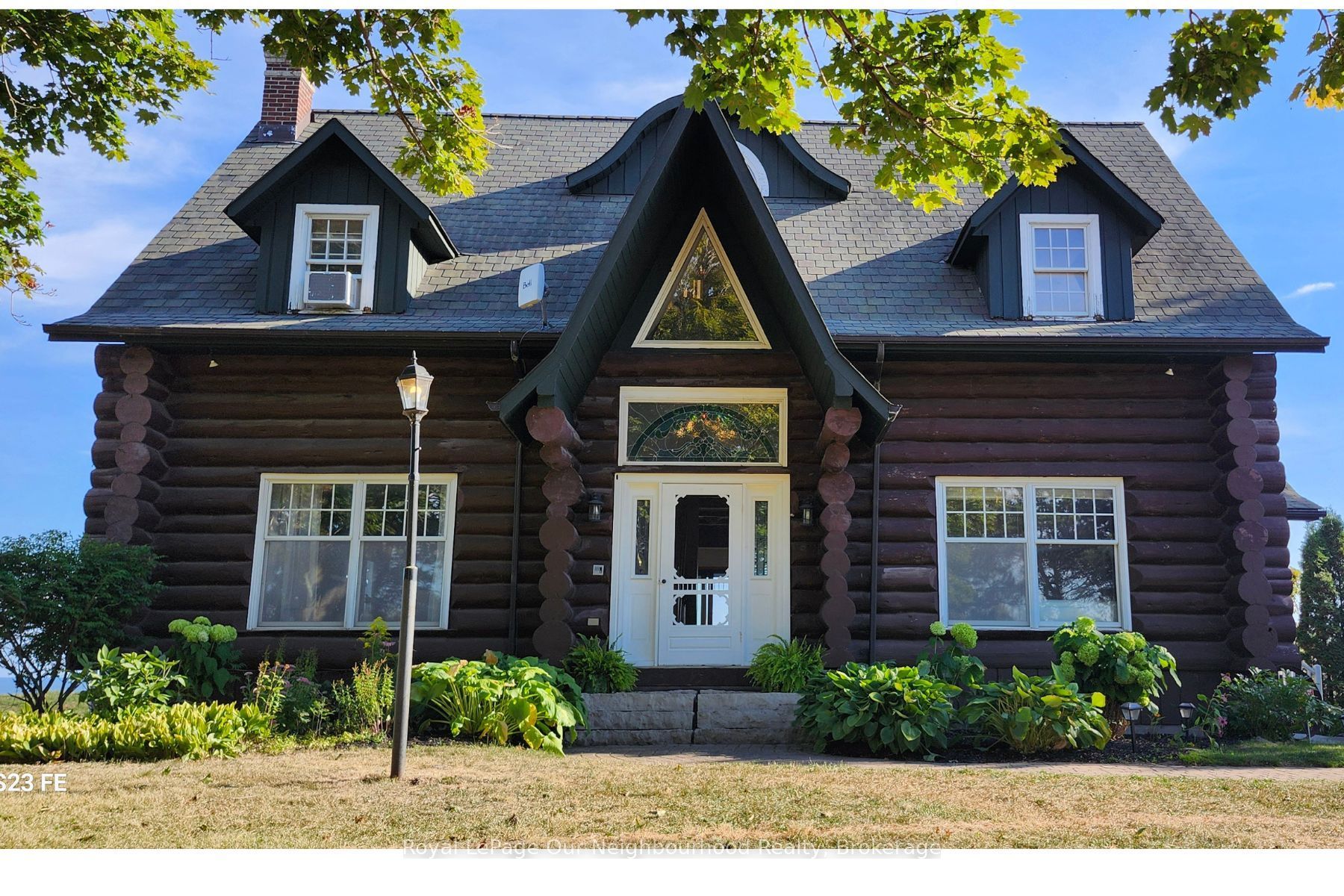 3741 Lakeshore Road E Property Photo 2