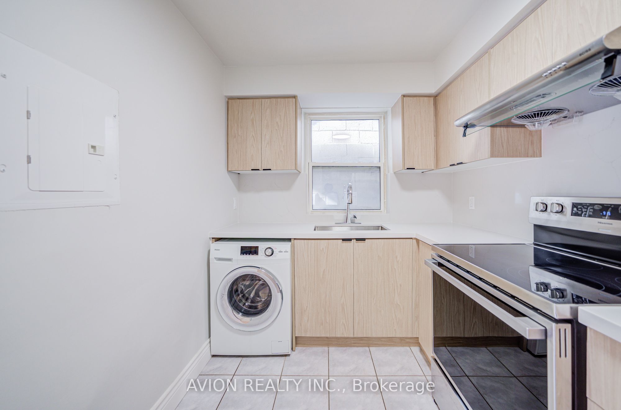 882 Broadview Avenue Unit 3 Property Photo 18