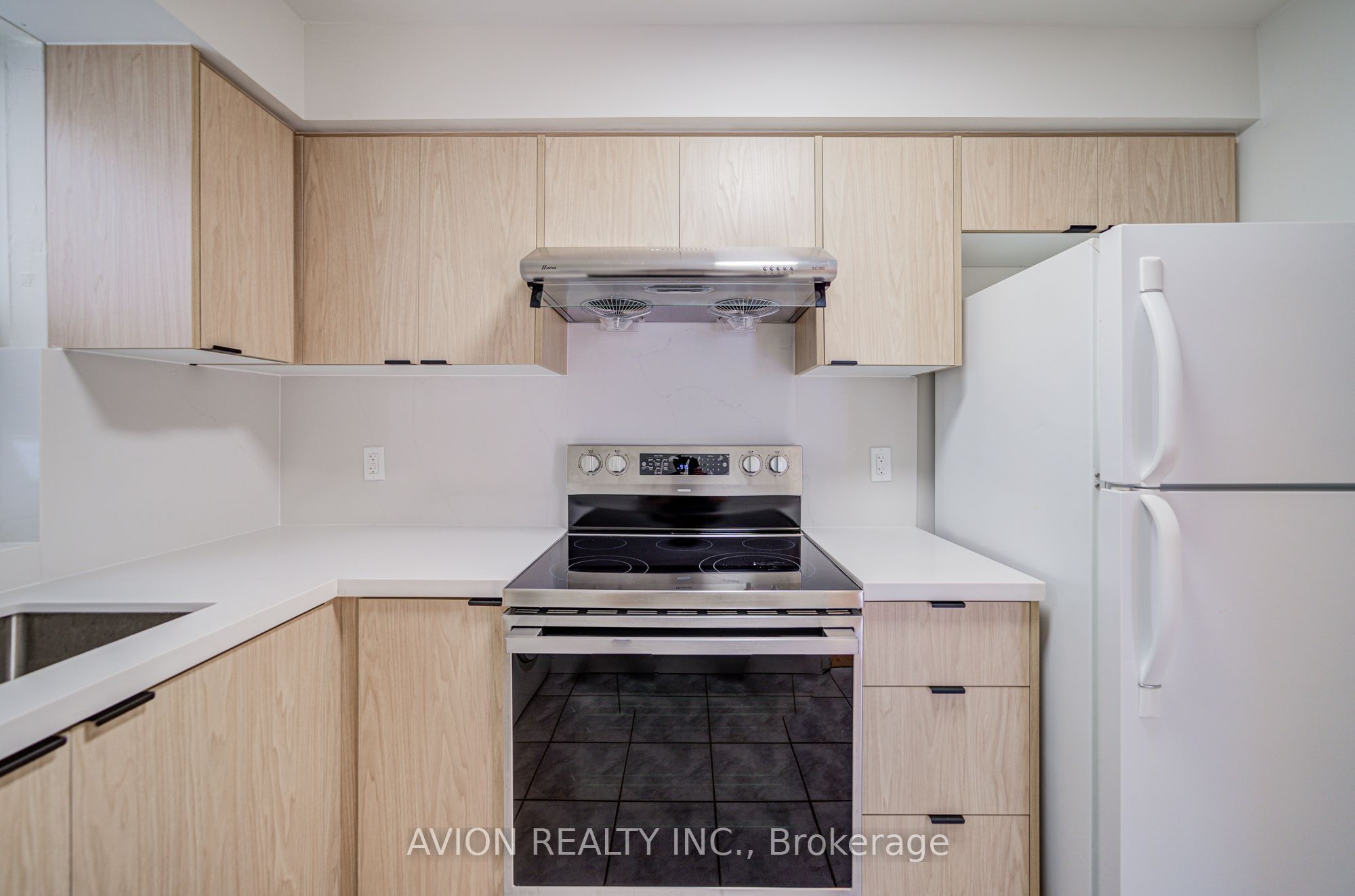 882 Broadview Avenue Unit 3 Property Photo 19