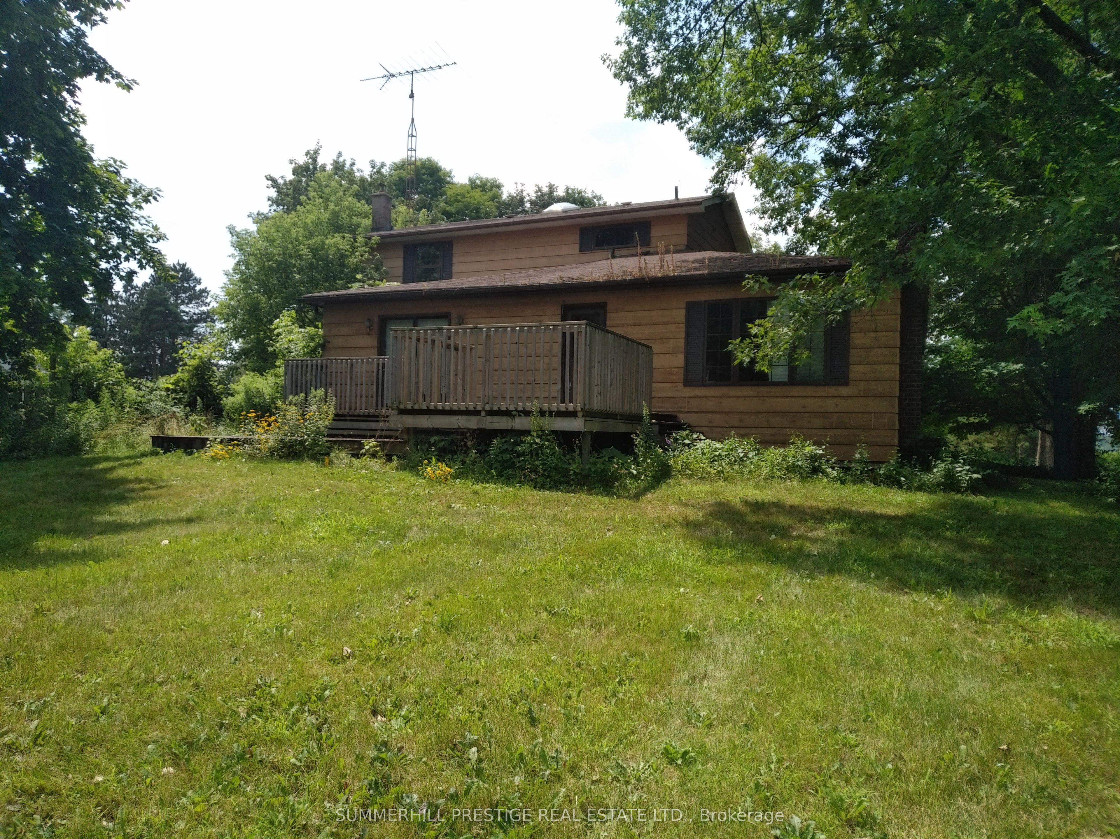 2405 Audley Road N Property Photo 3