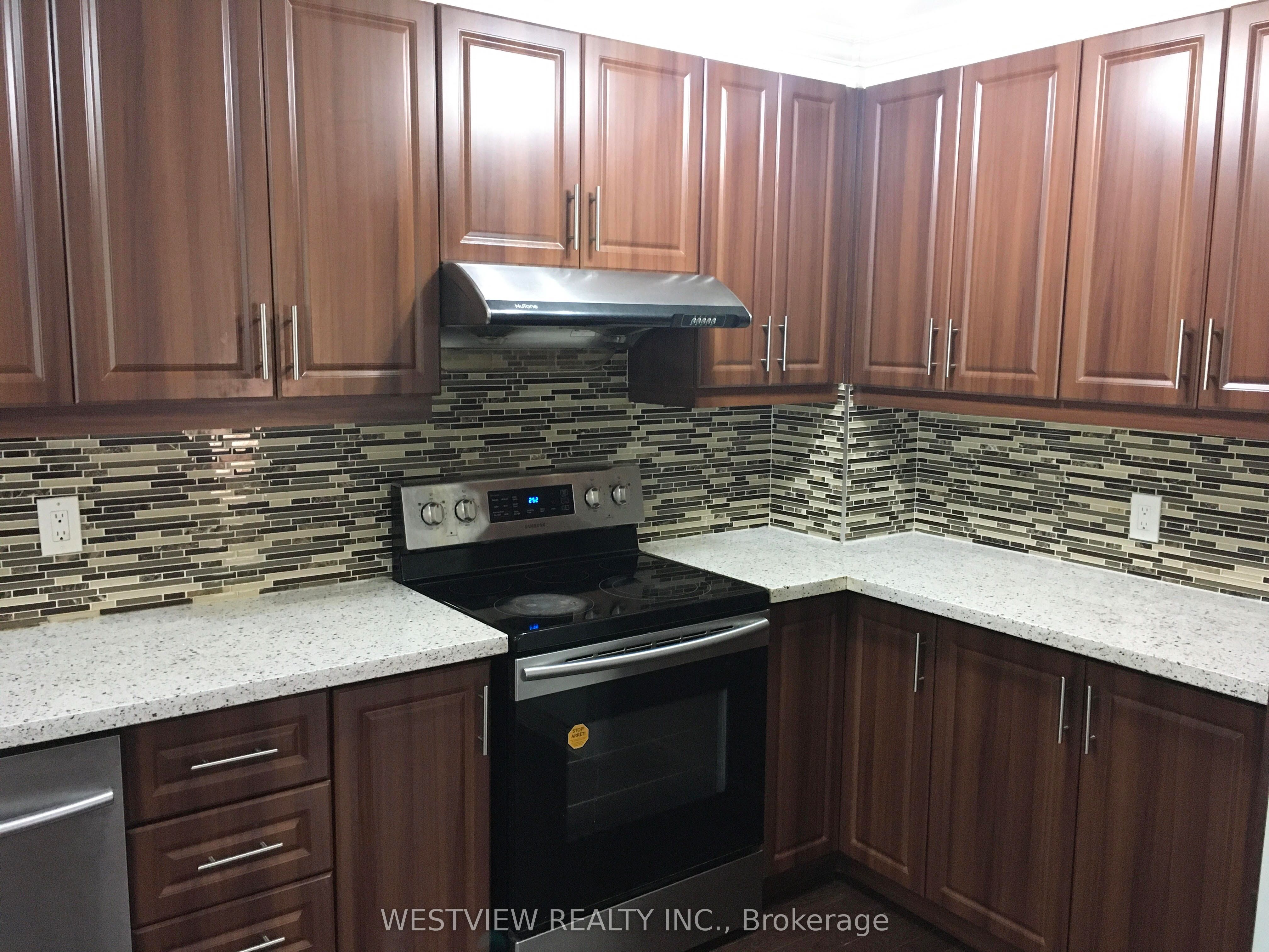 19 Coxworth Crescent Property Photo 11