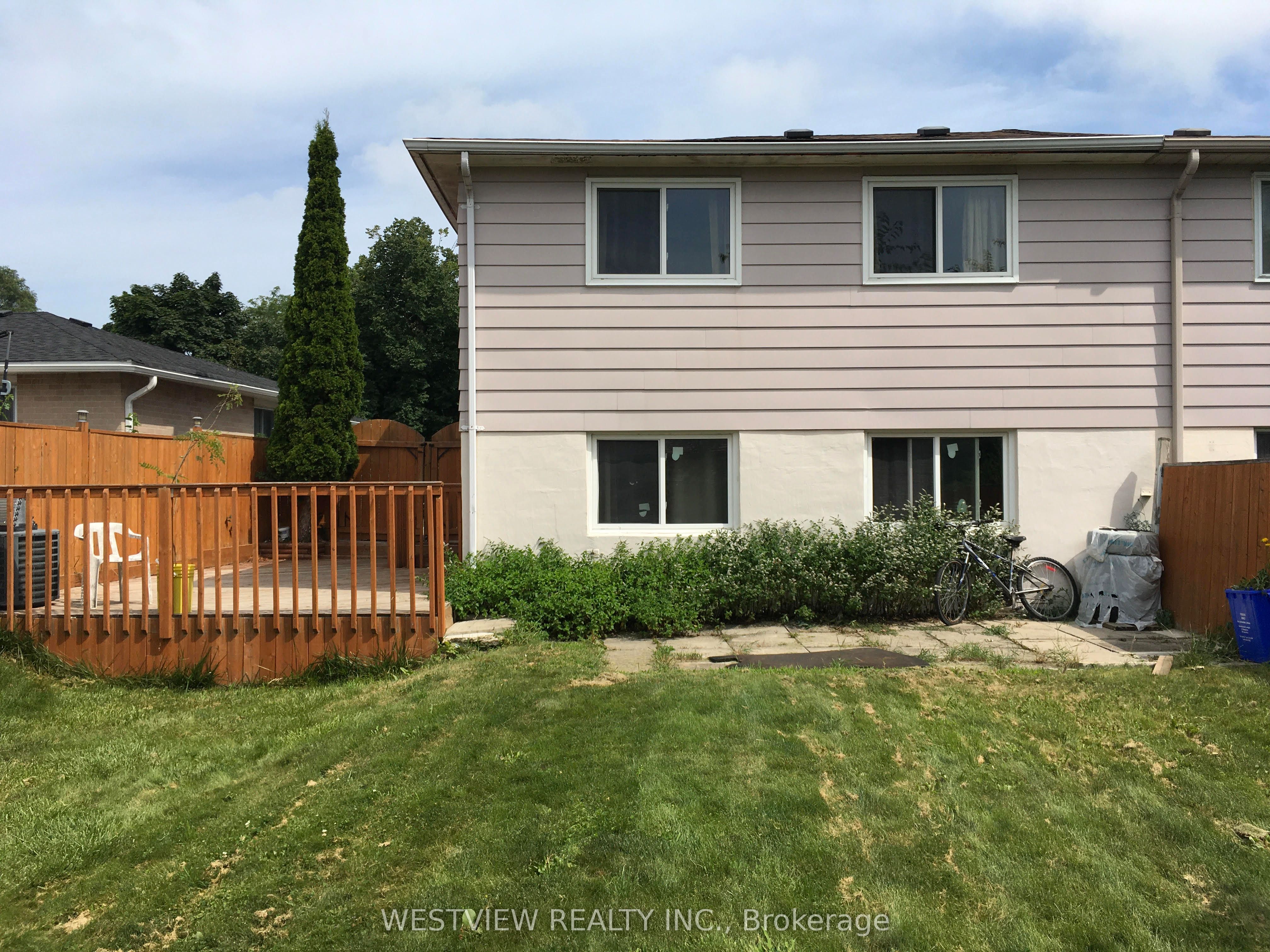 19 Coxworth Crescent Property Photo 22