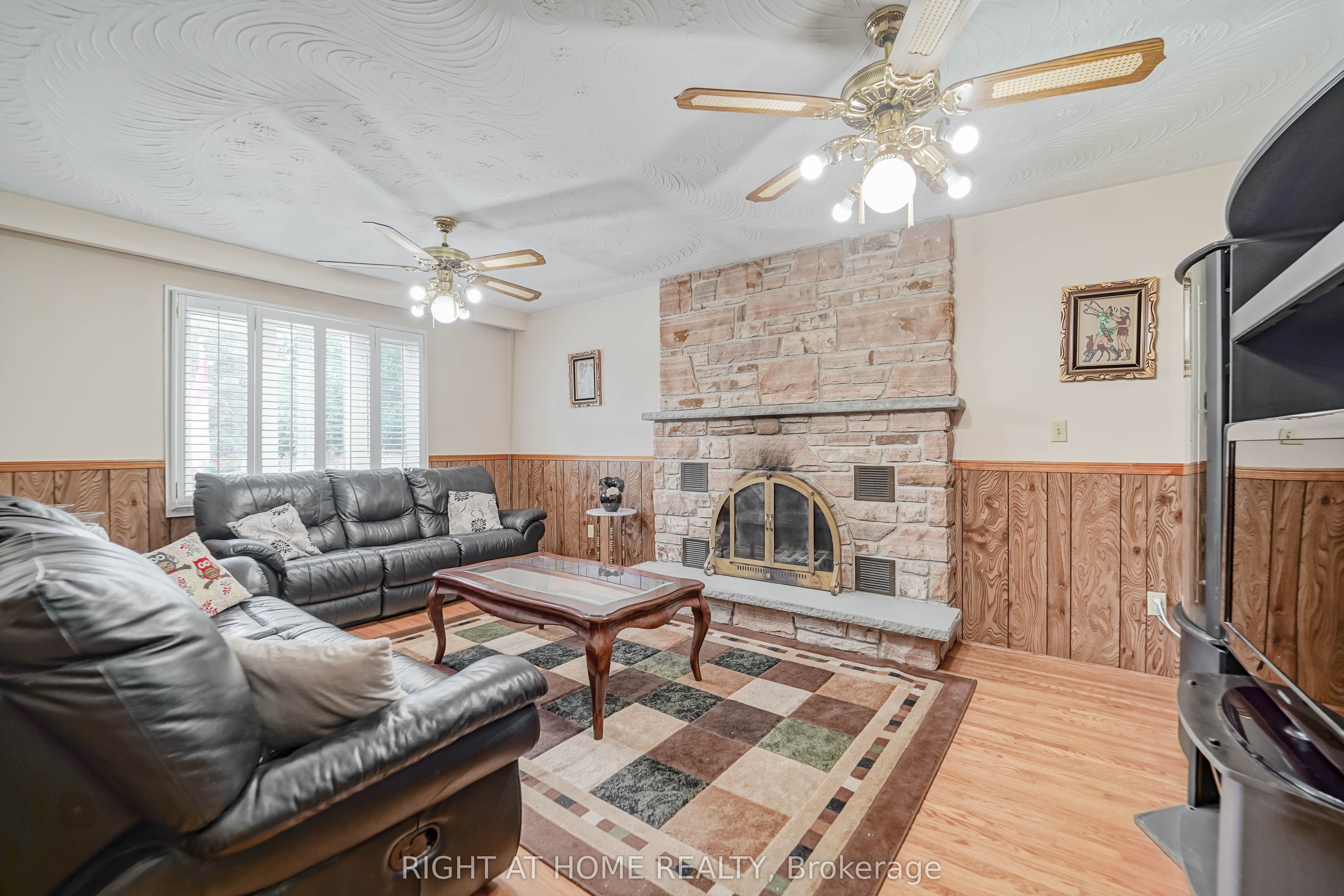 2 Lapworth Crescent Property Photo 13