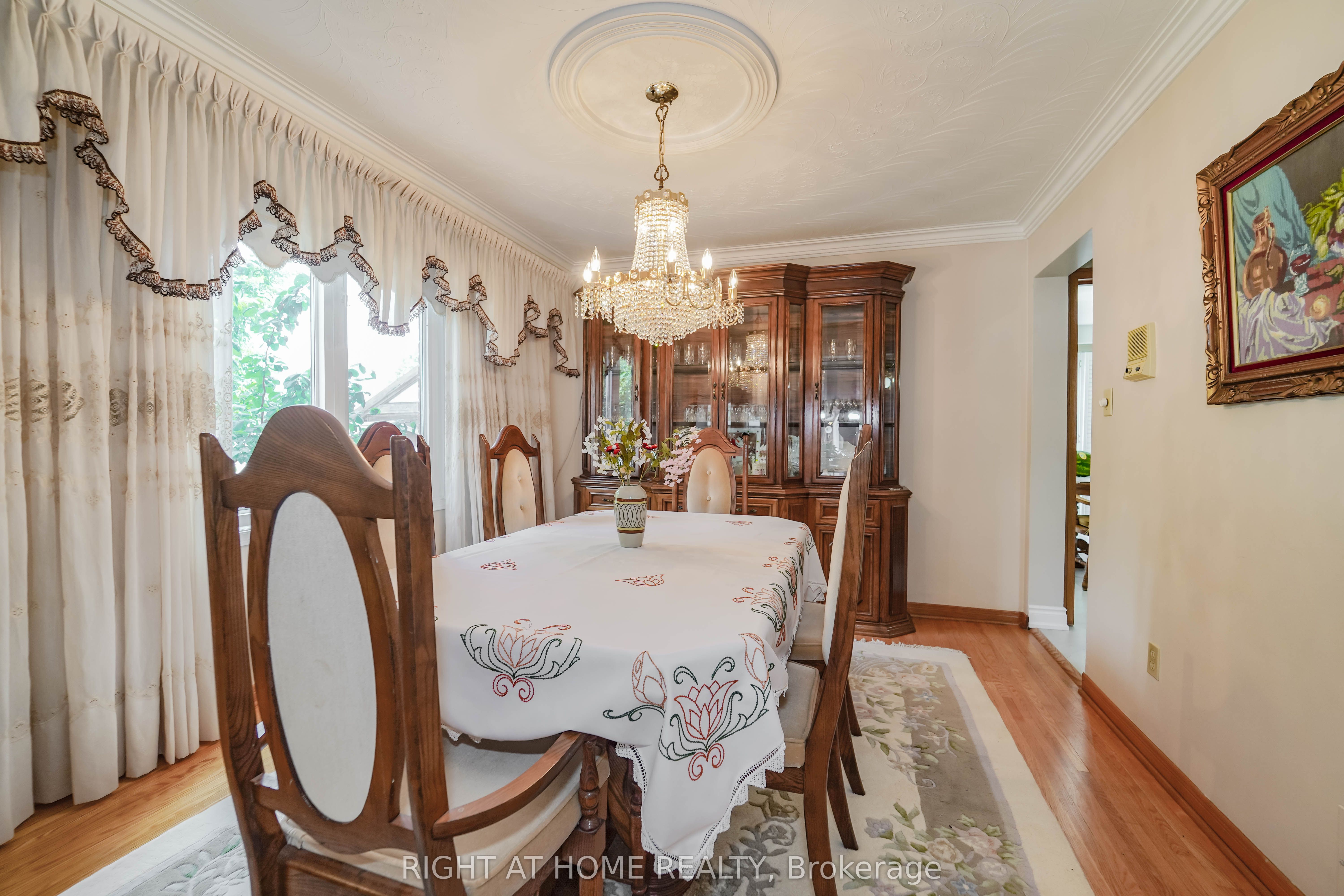 2 Lapworth Crescent Property Photo 14
