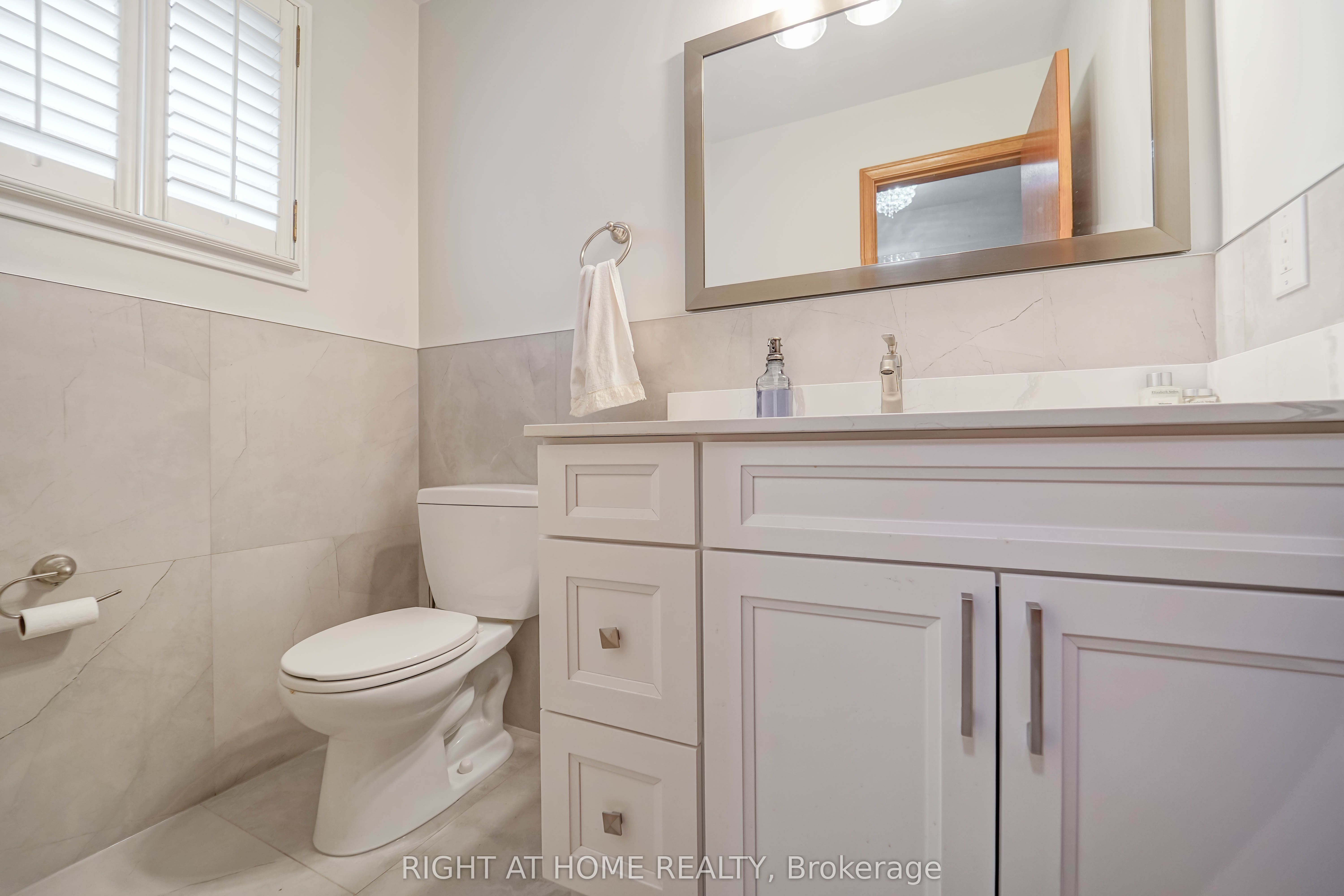 2 Lapworth Crescent Property Photo 15