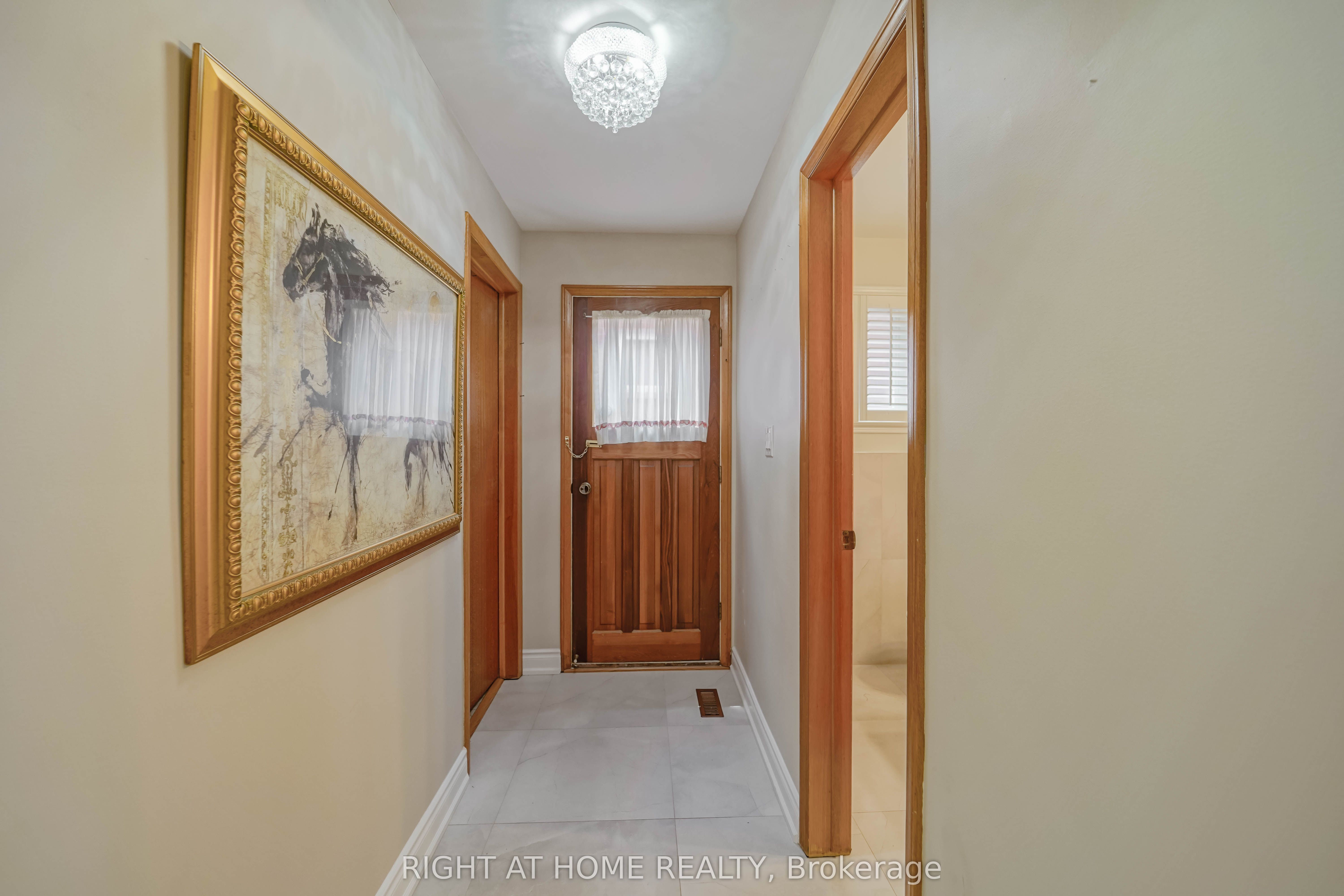 2 Lapworth Crescent Property Photo 16