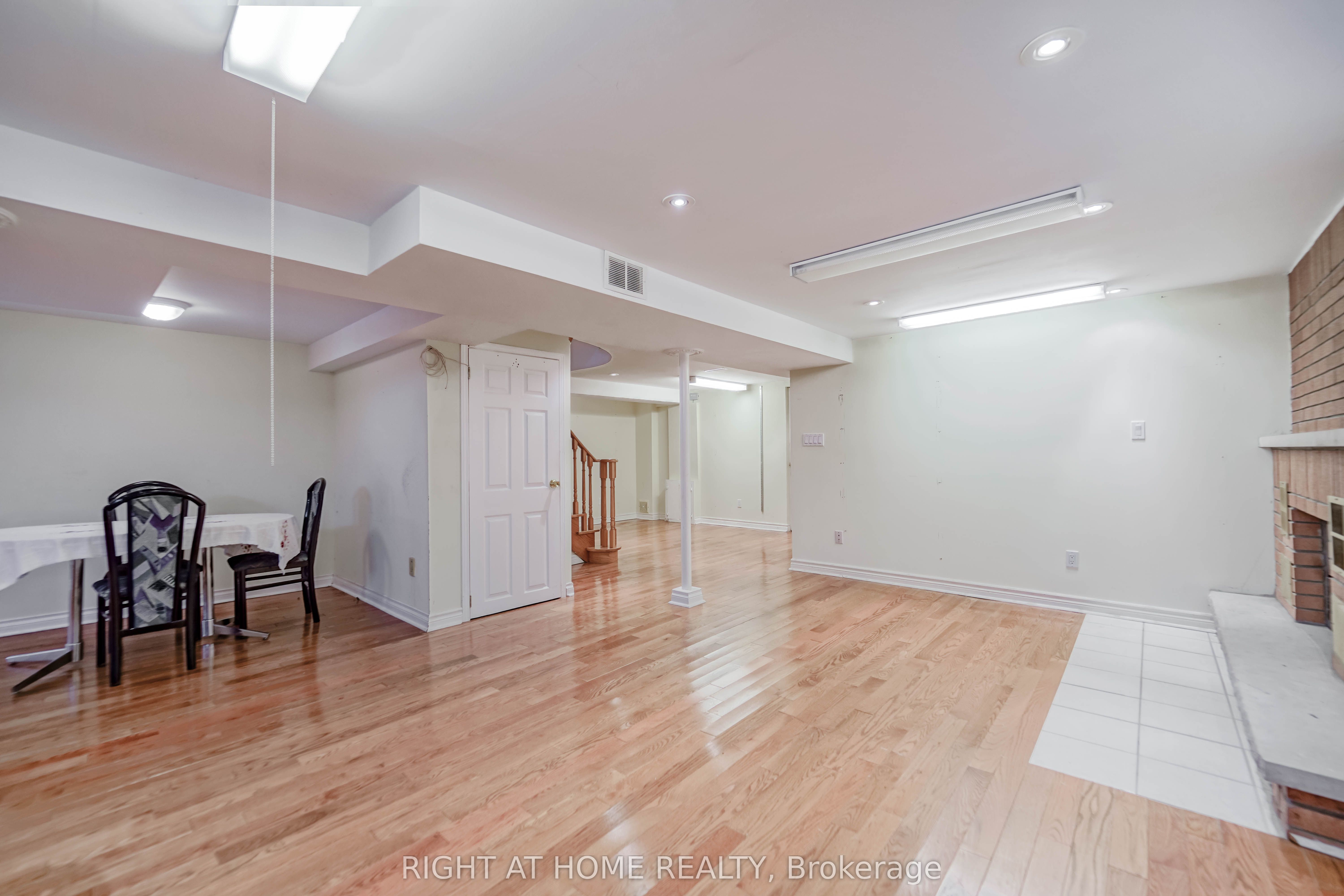 2 Lapworth Crescent Property Photo 29