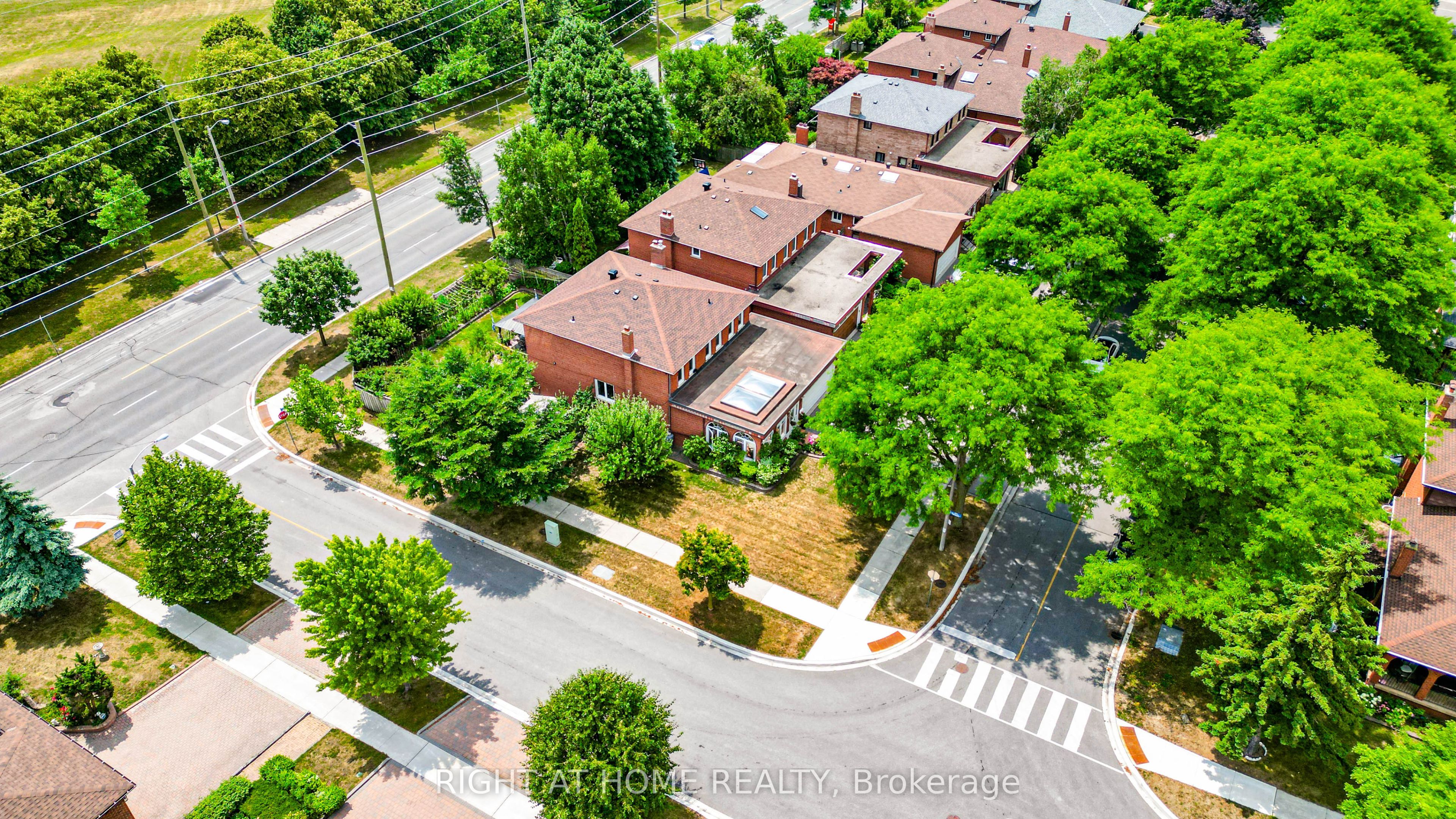 2 Lapworth Crescent Property Photo 39