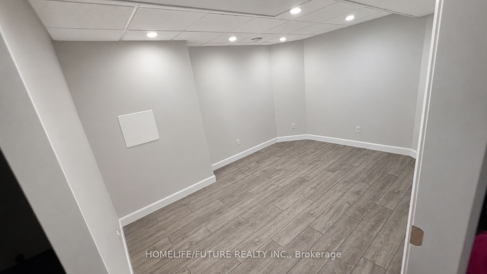 98 Guildwood Drive Property Photo 16