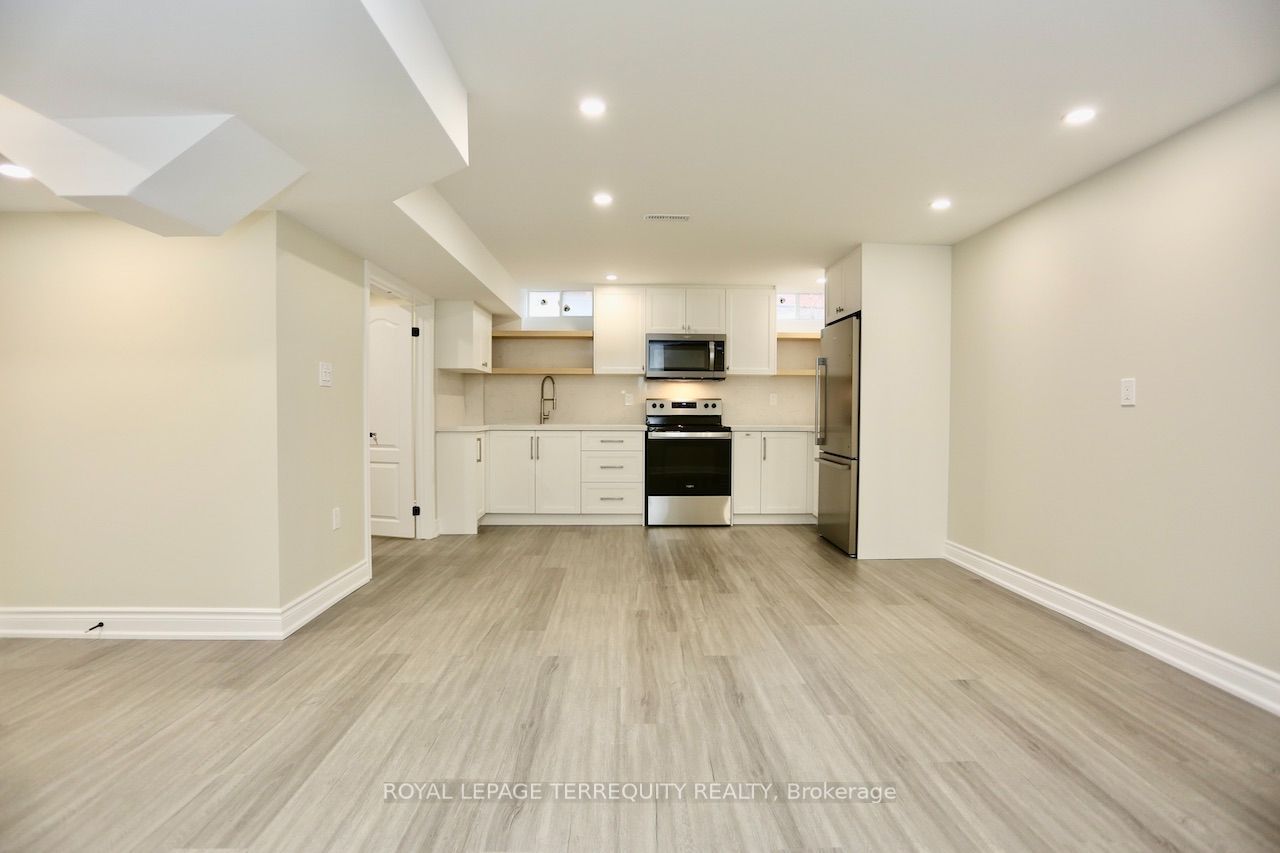 E13602766 Property Photo 1