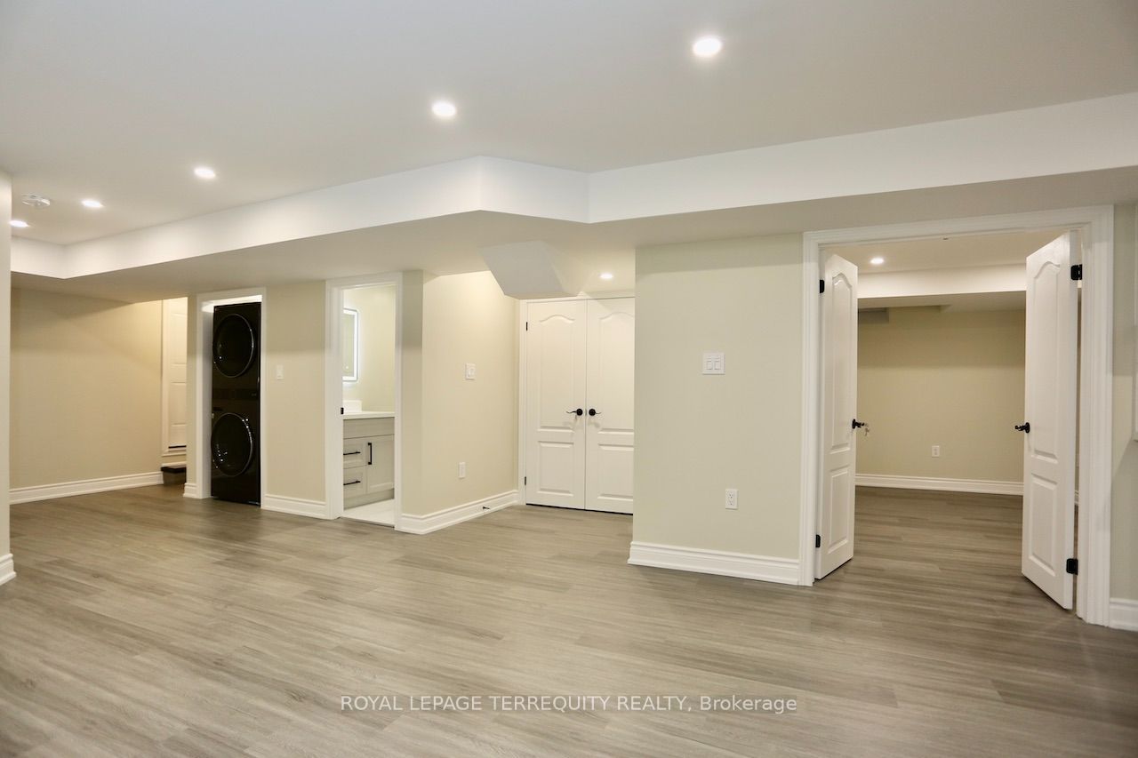 E13602766 Property Photo 6