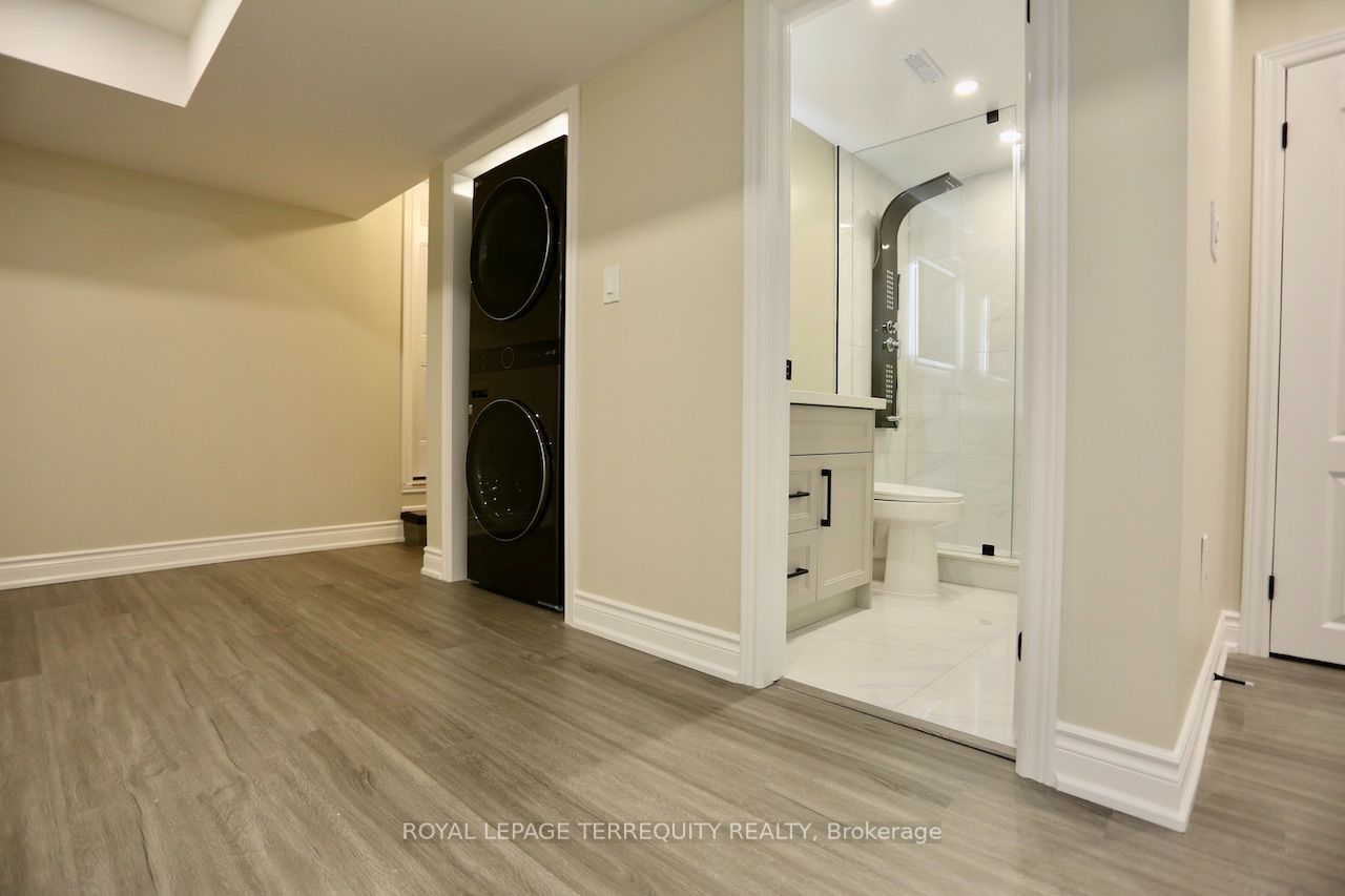 E13602766 Property Photo 11