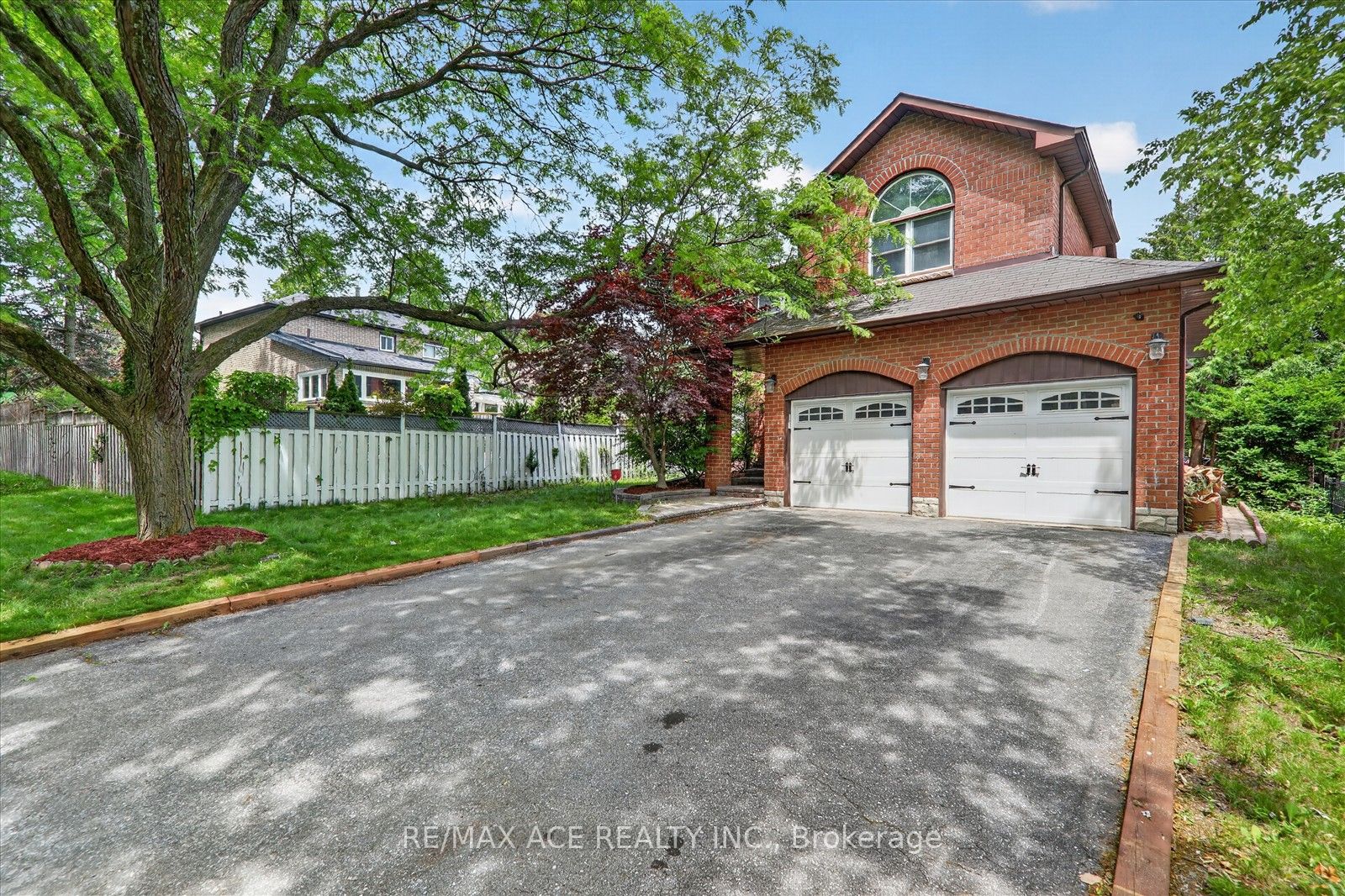 4 Beaumont Drive Property Photo 2