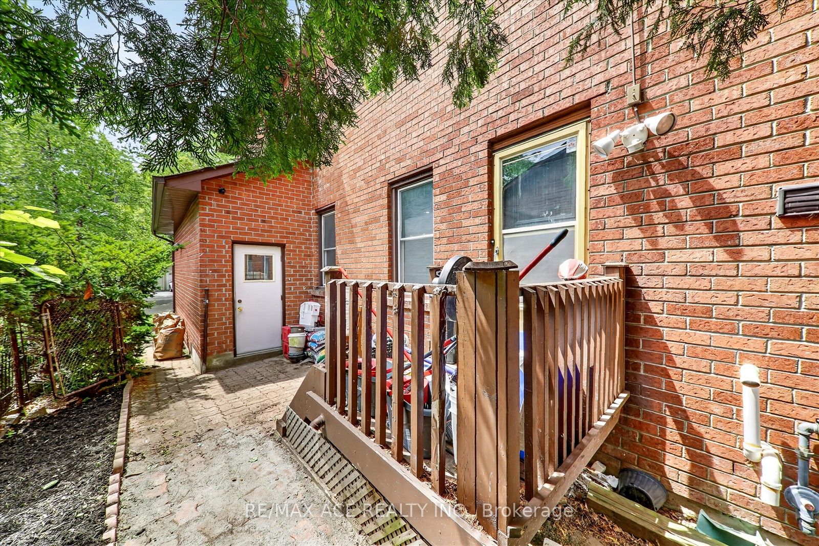 4 Beaumont Drive Property Photo 46