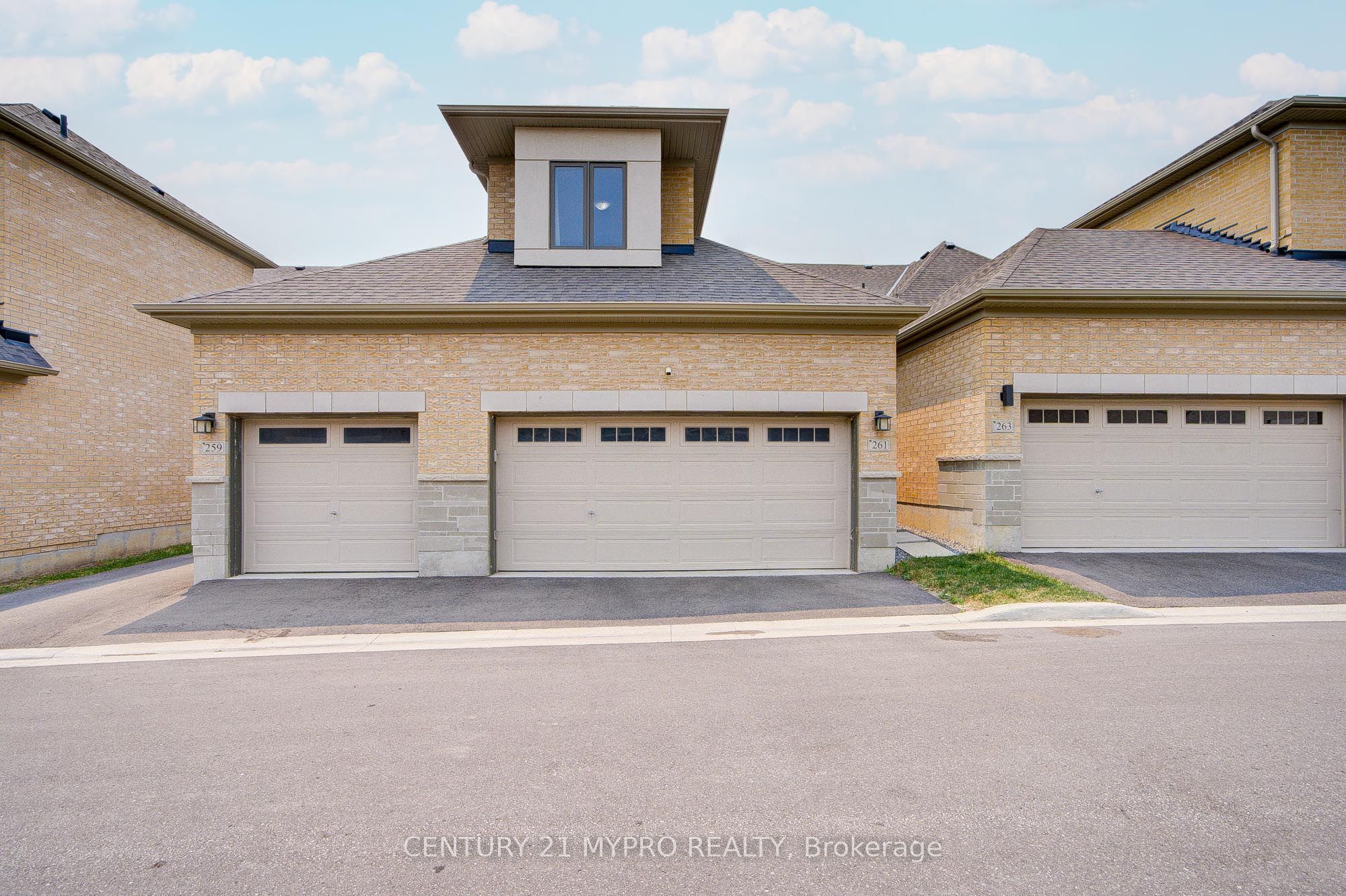 261 Coronation Road Property Photo 25