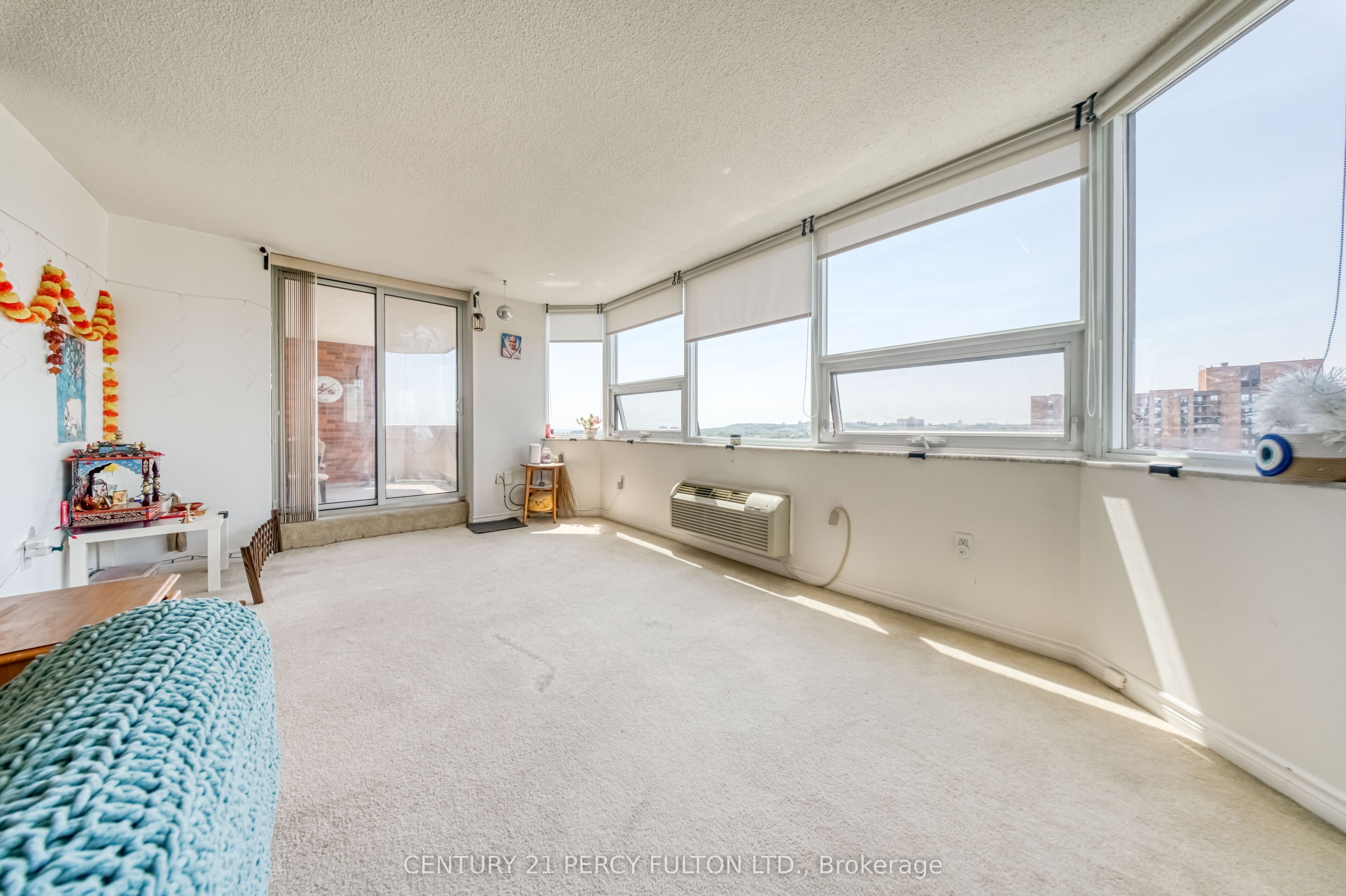 121 Ling Road 1802 Property Photo 16