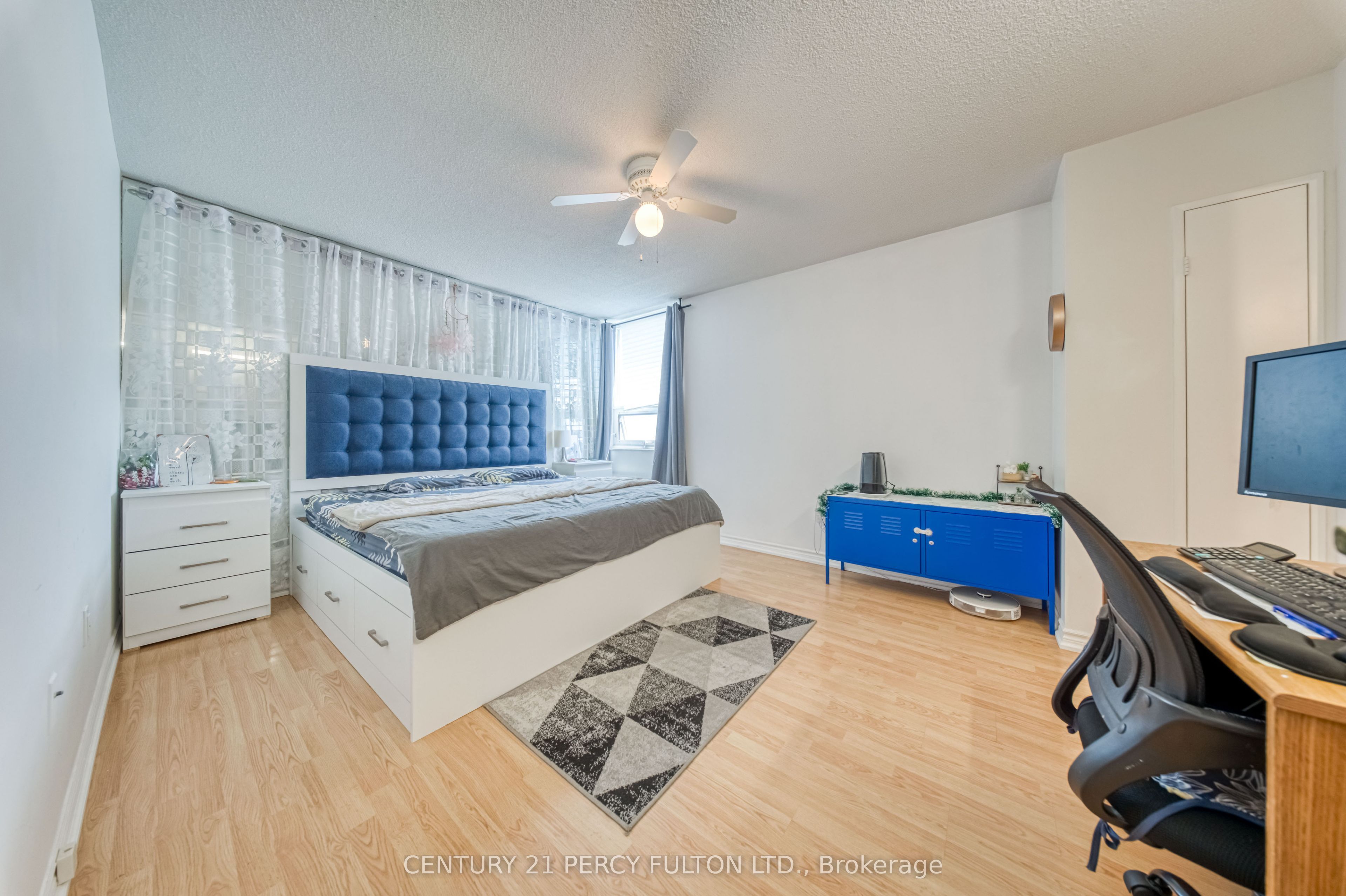 121 Ling Road 1802 Property Photo 20