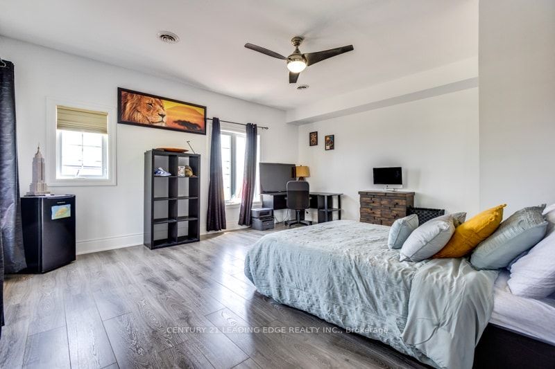 55 Ontoro Boulevard Property Photo 24
