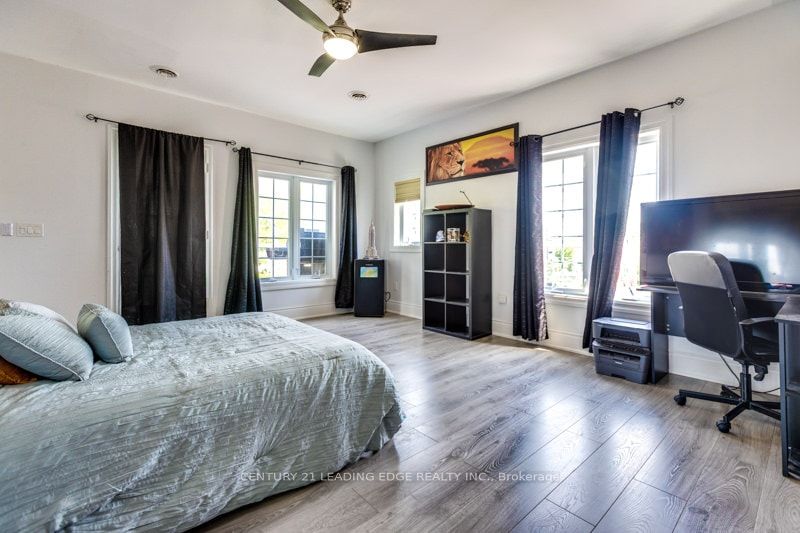 55 Ontoro Boulevard Property Photo 26