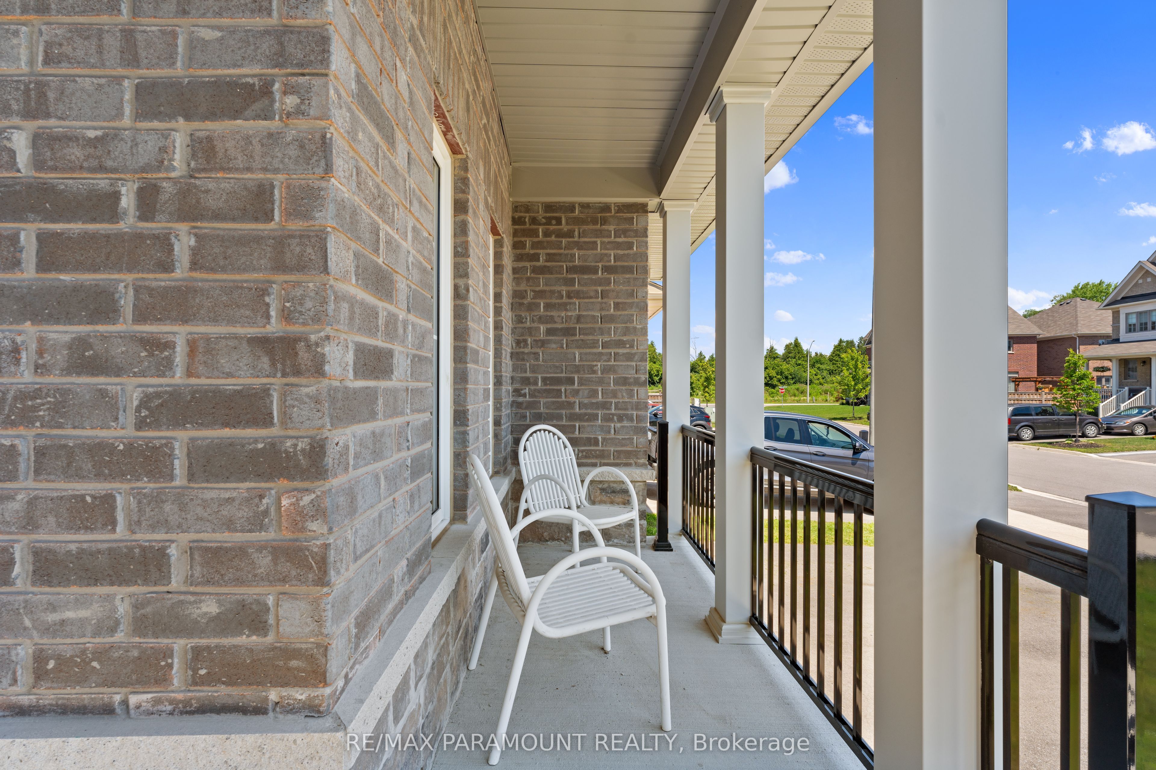 18 Tait Crescent Property Photo 5