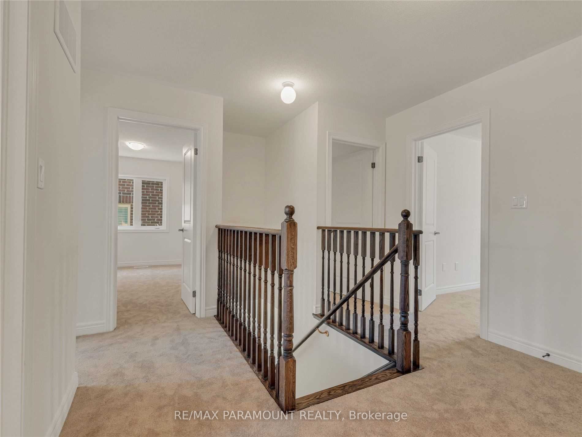 18 Tait Crescent Property Photo 20